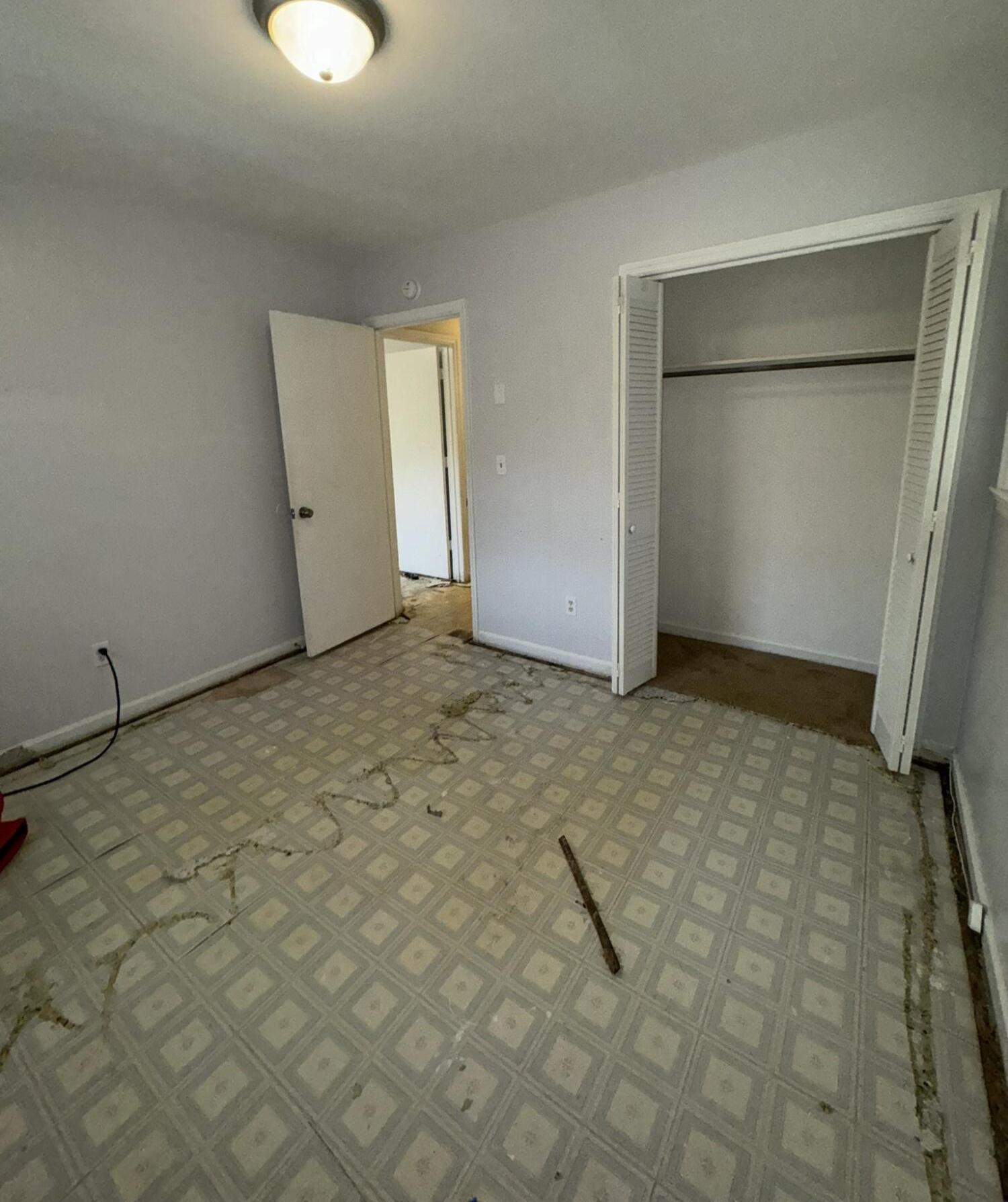 Photo #6