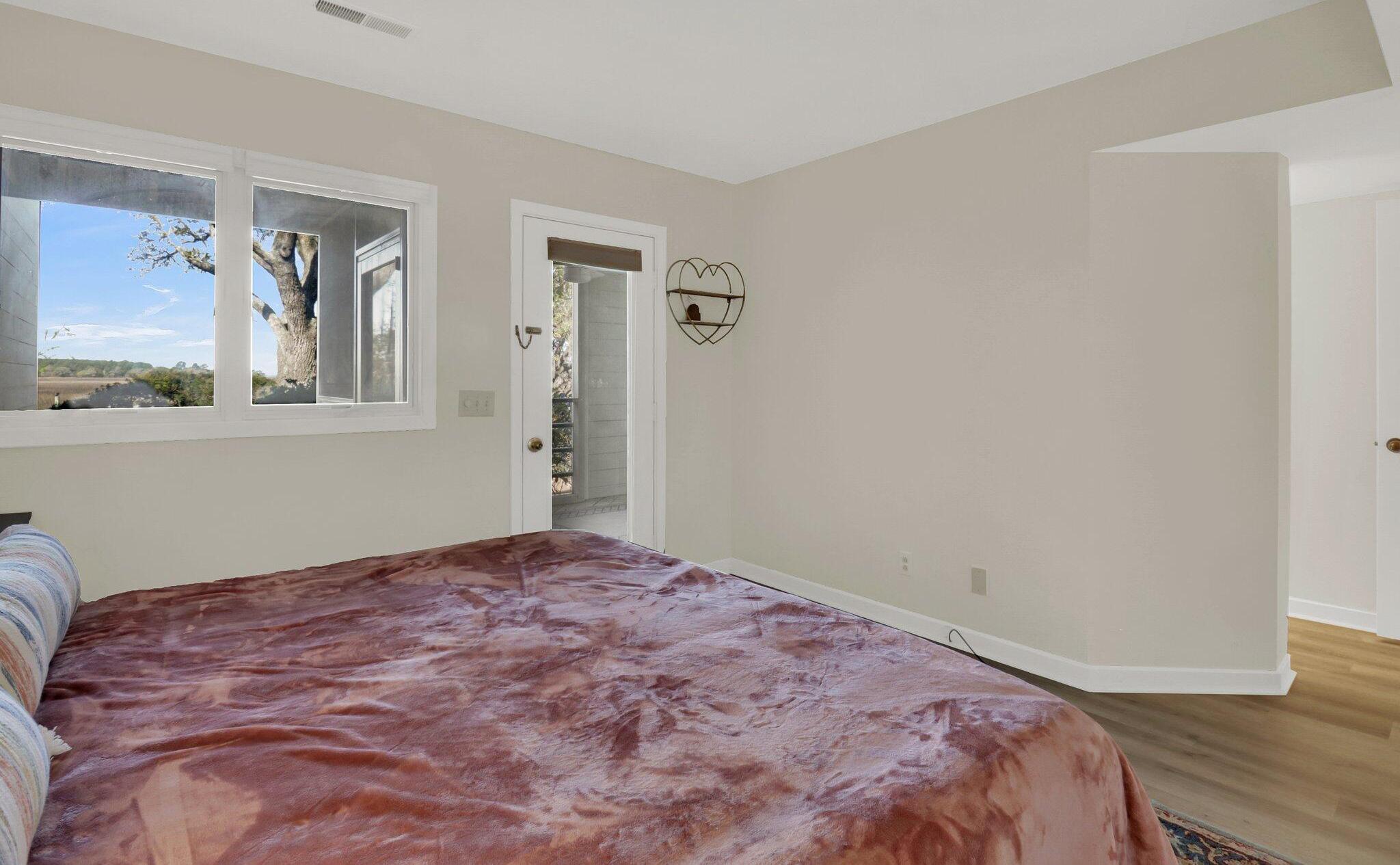 Photo #5