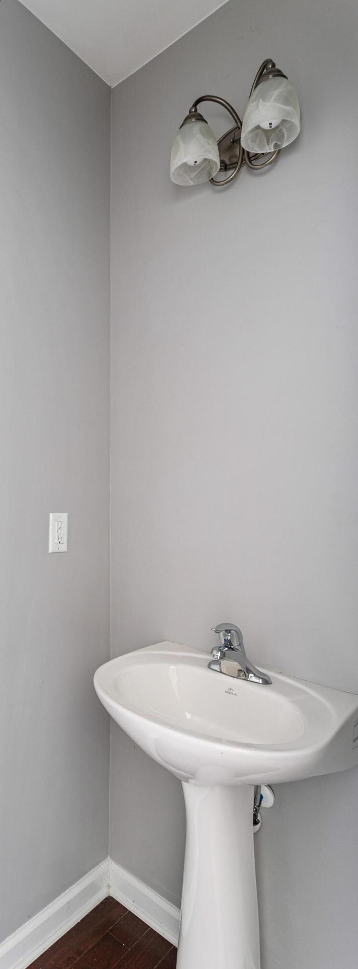 Photo #11