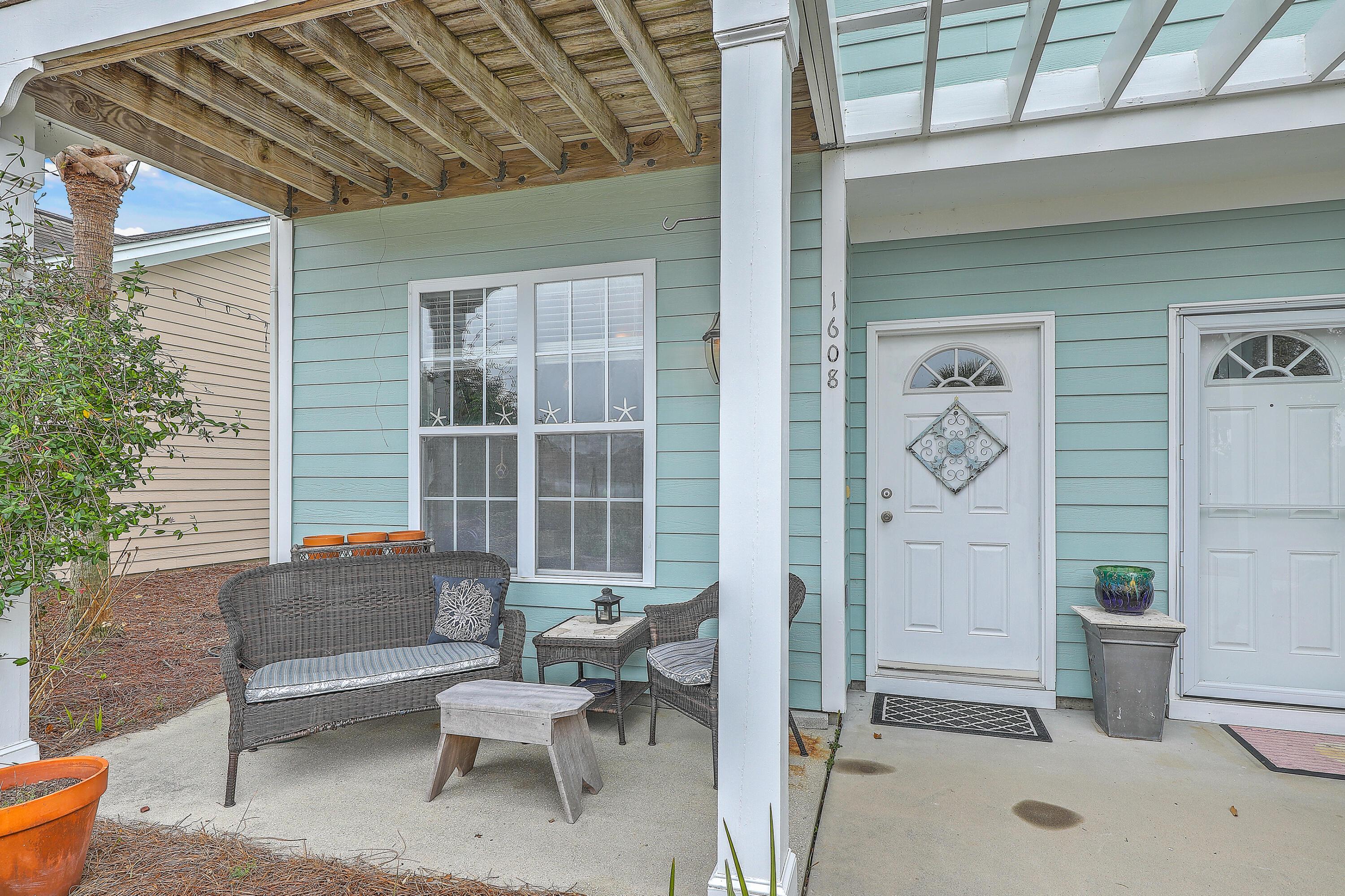 Photo one of 1608 Fetterbush Ln Johns Island SC 29455 | MLS 25003999