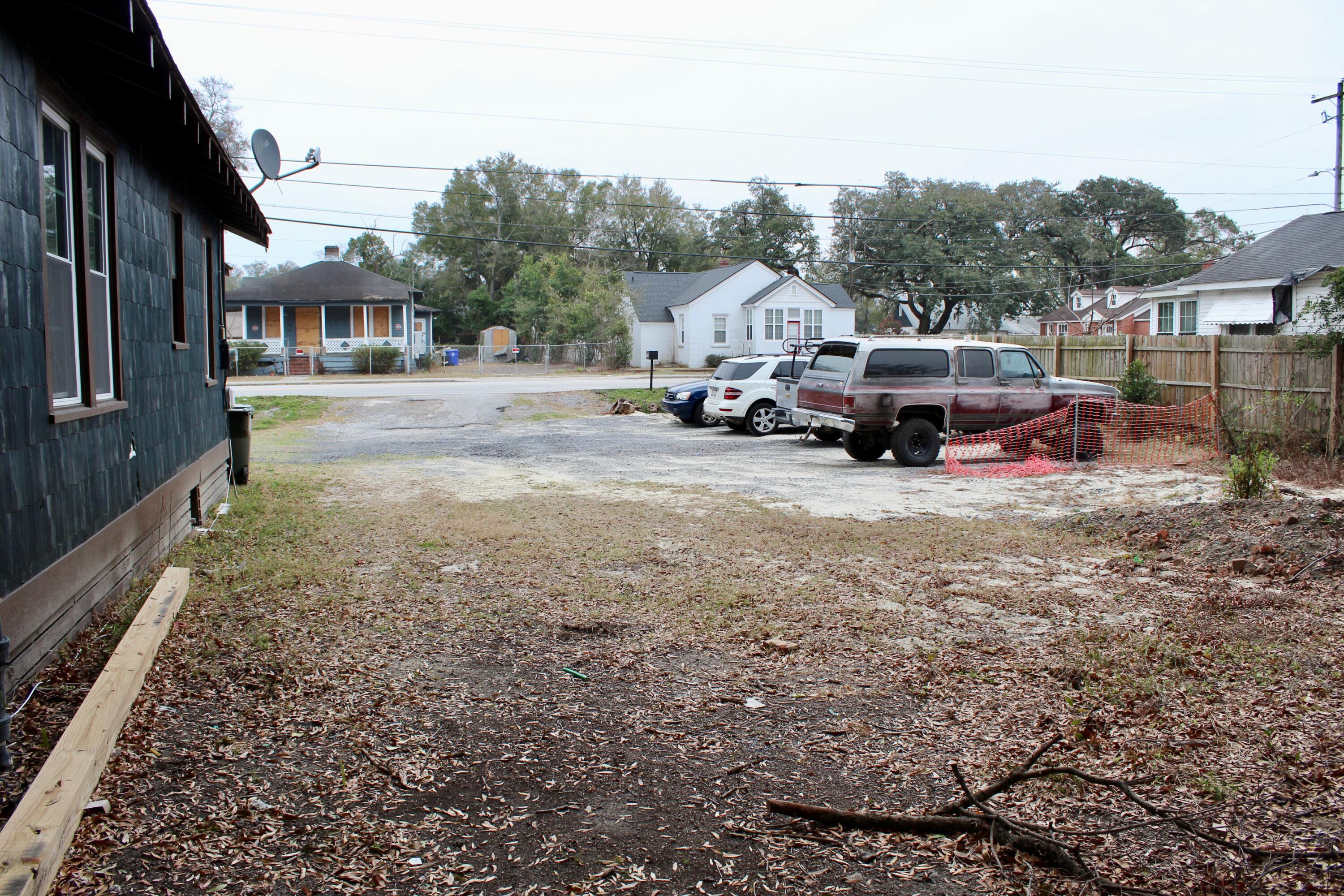 Photo #11