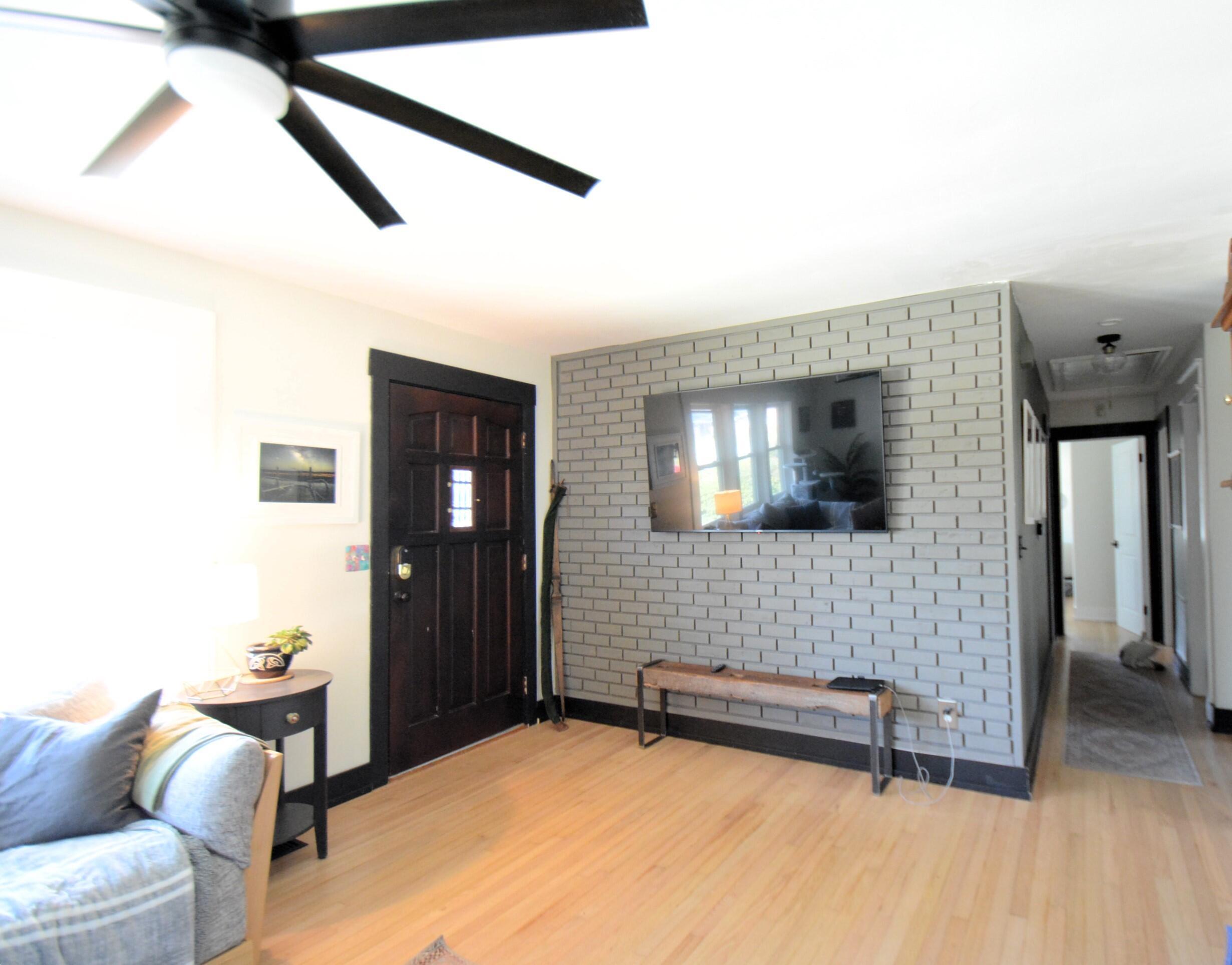 Photo #5