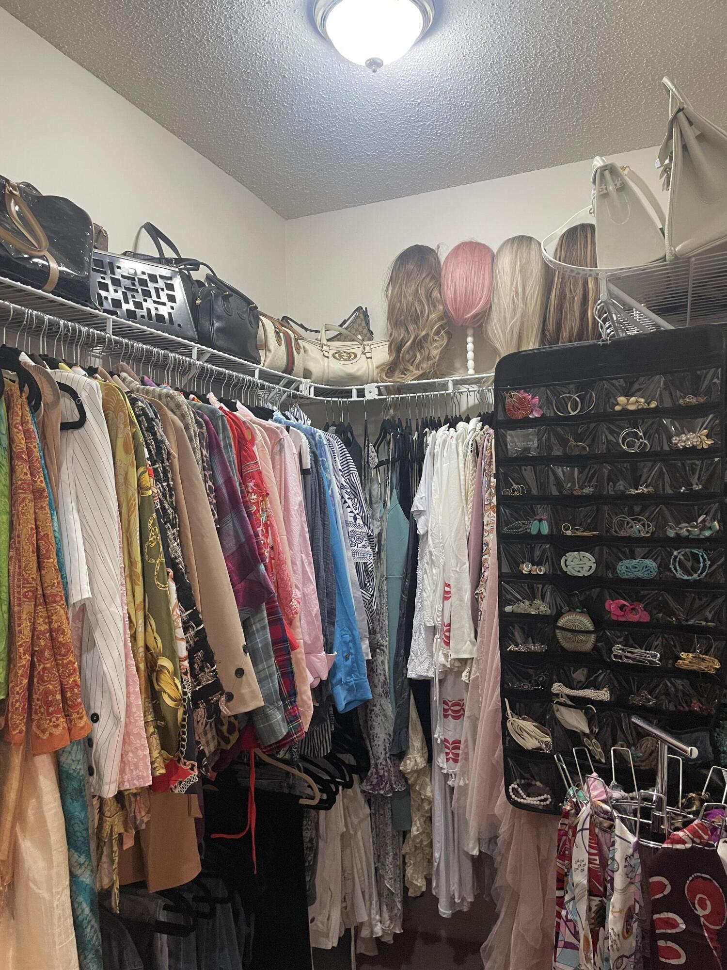 Photo #32
