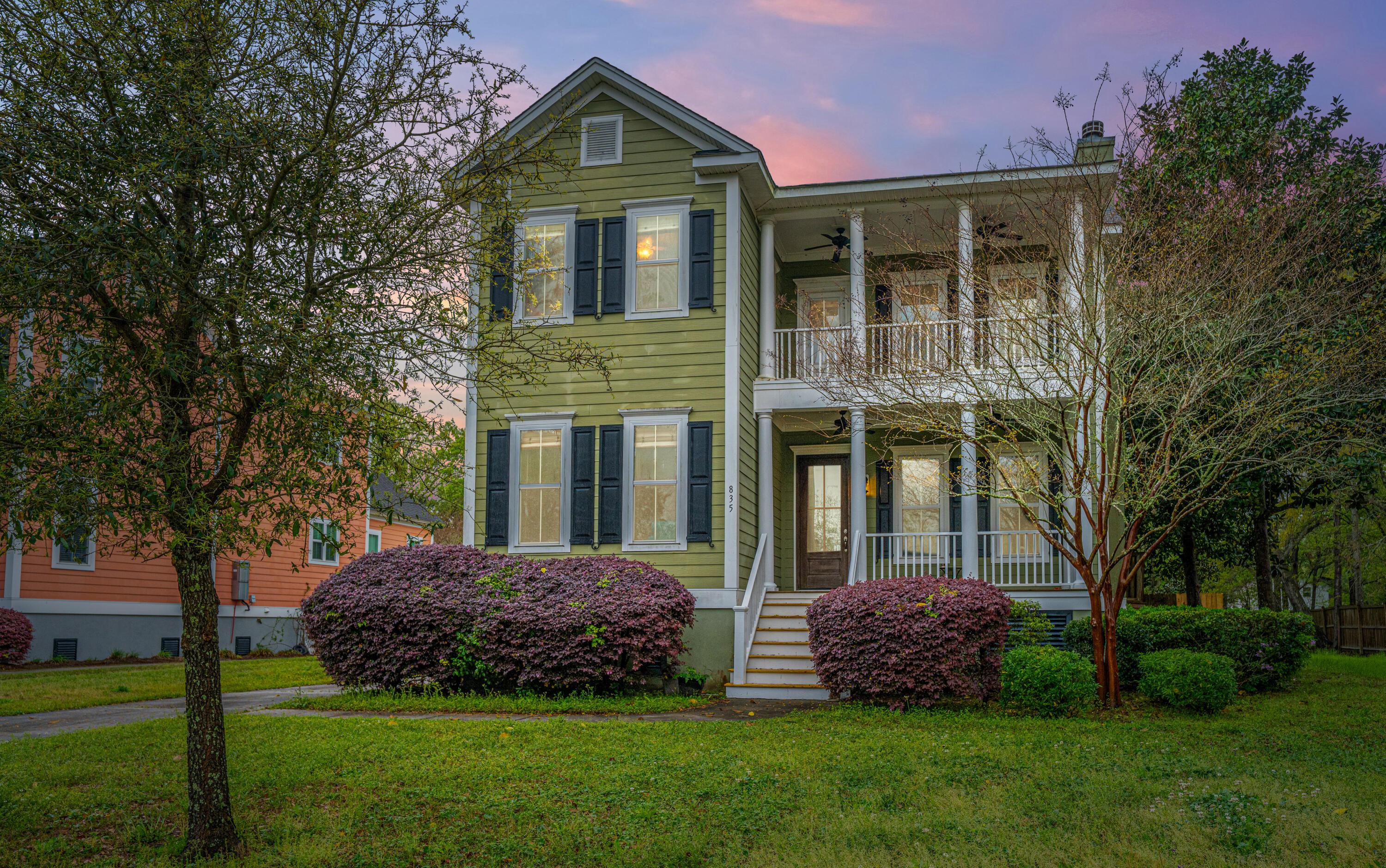 Photo one of 835 Hale St Charleston SC 29412 | MLS 25008757