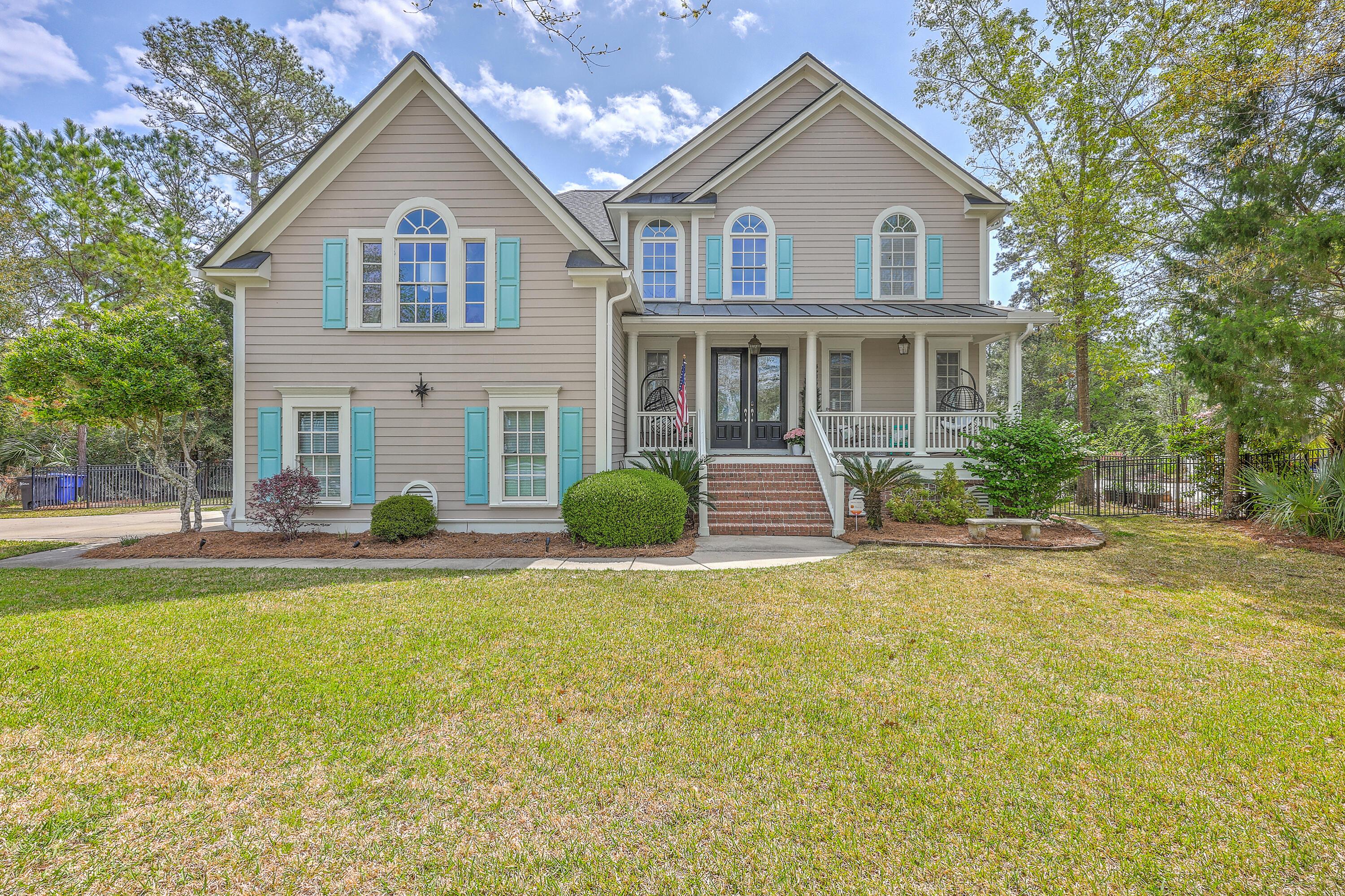 Photo one of 3805 Adrian Way Mount Pleasant SC 29466 | MLS 25009066