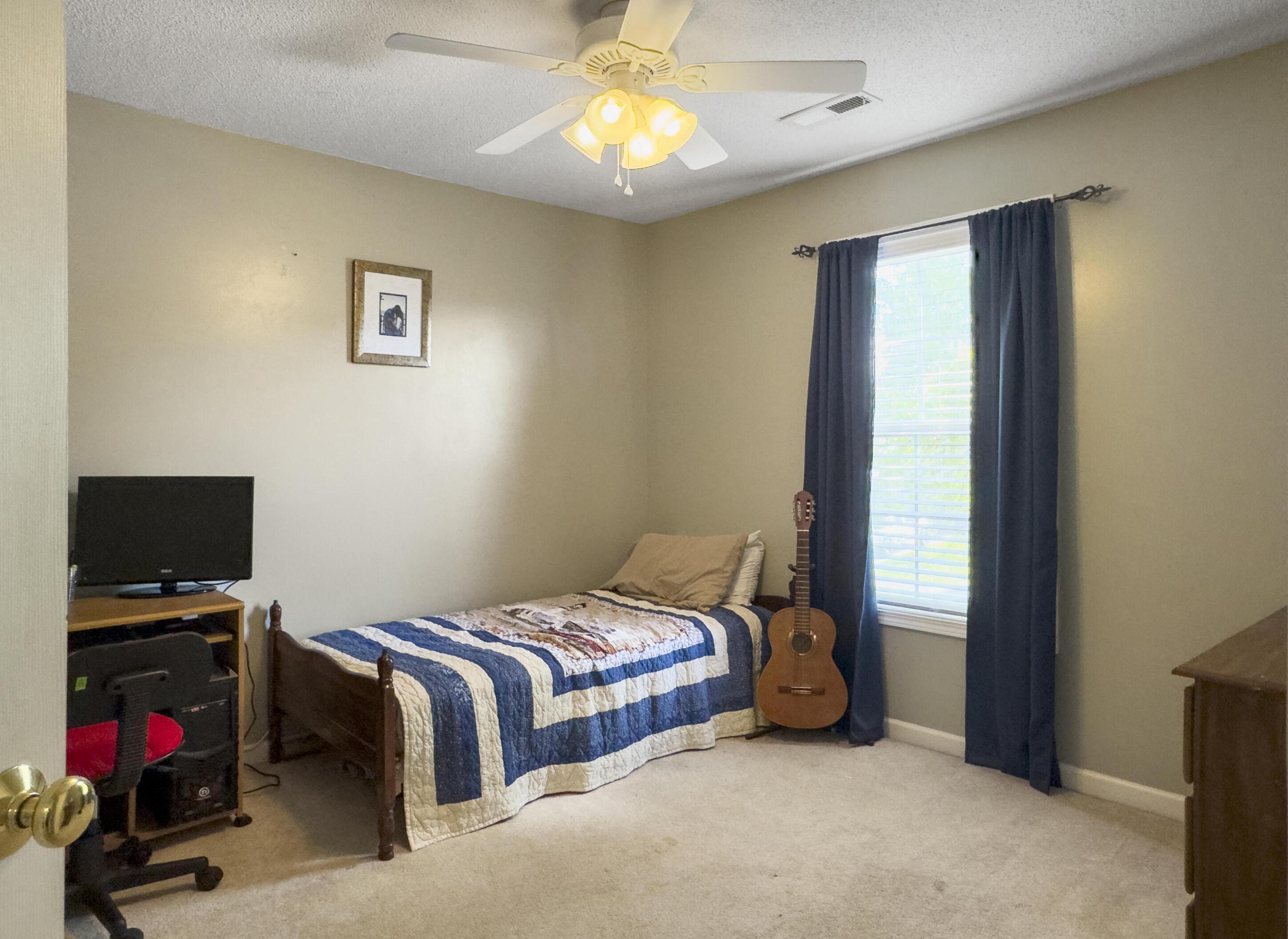 Photo #32