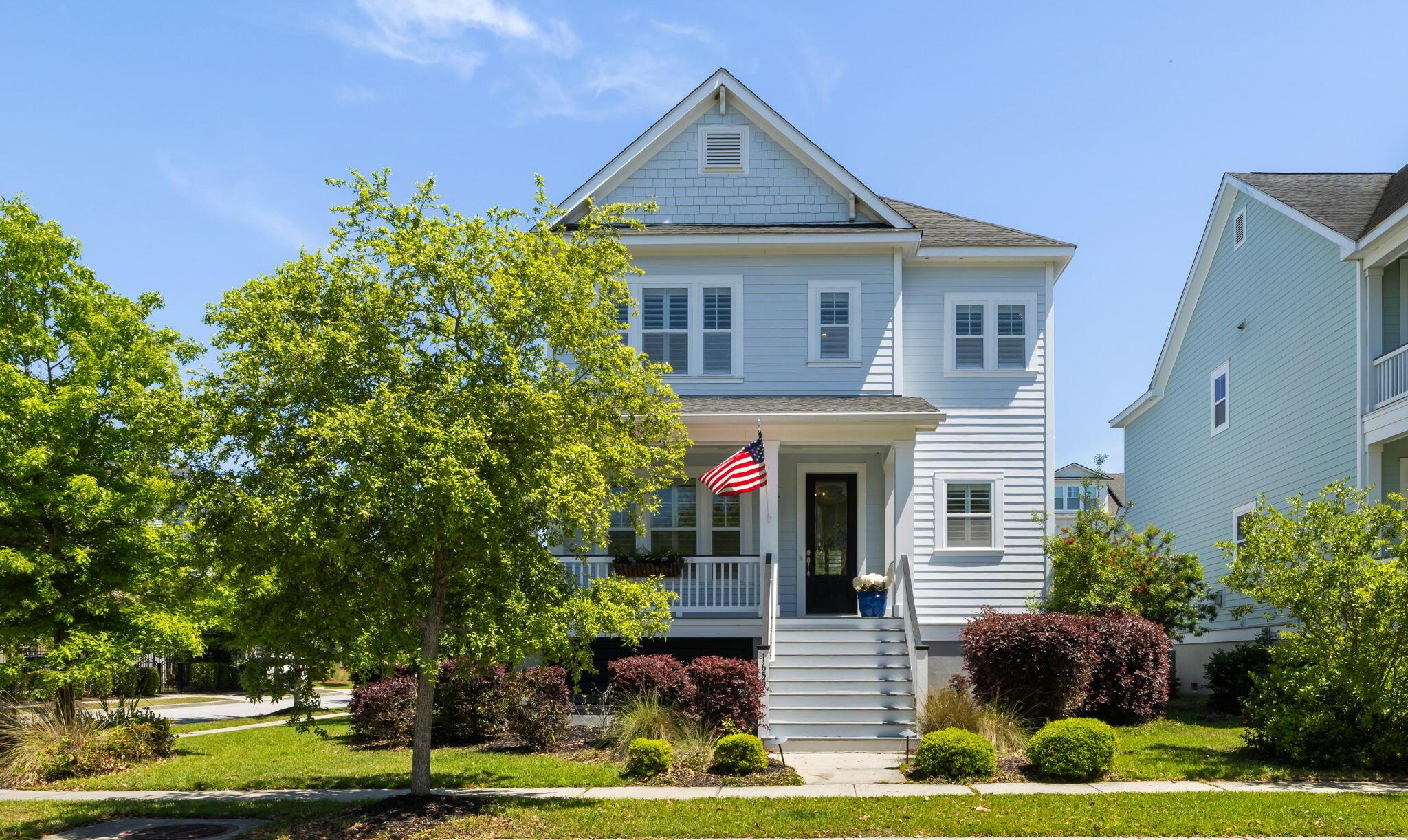 Photo one of 1659 Pierce St Daniel Island SC 29492 | MLS 25010841