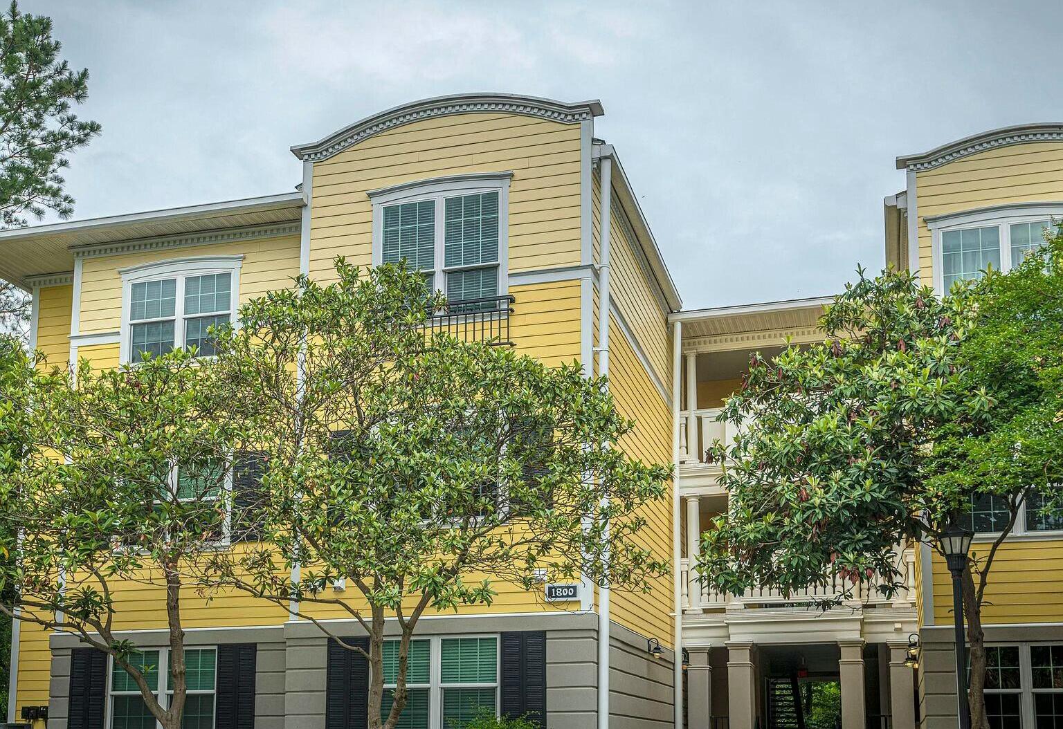 Photo one of 1832 Telfair Way # 1832 Charleston SC 29412 | MLS 25010934