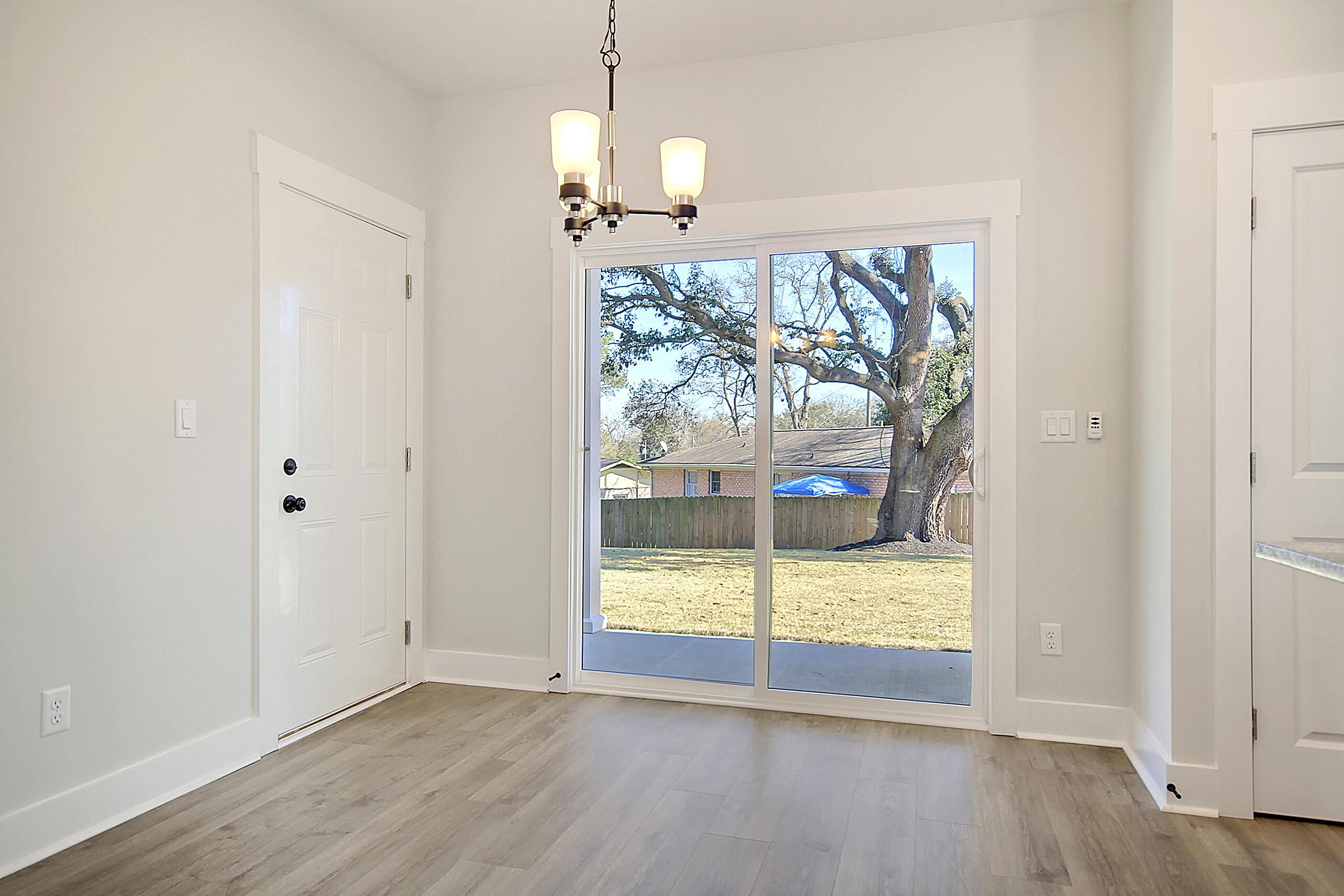 Photo one of 2606 Bennett Yard Rd North Charleston SC 29405 | MLS 25011768