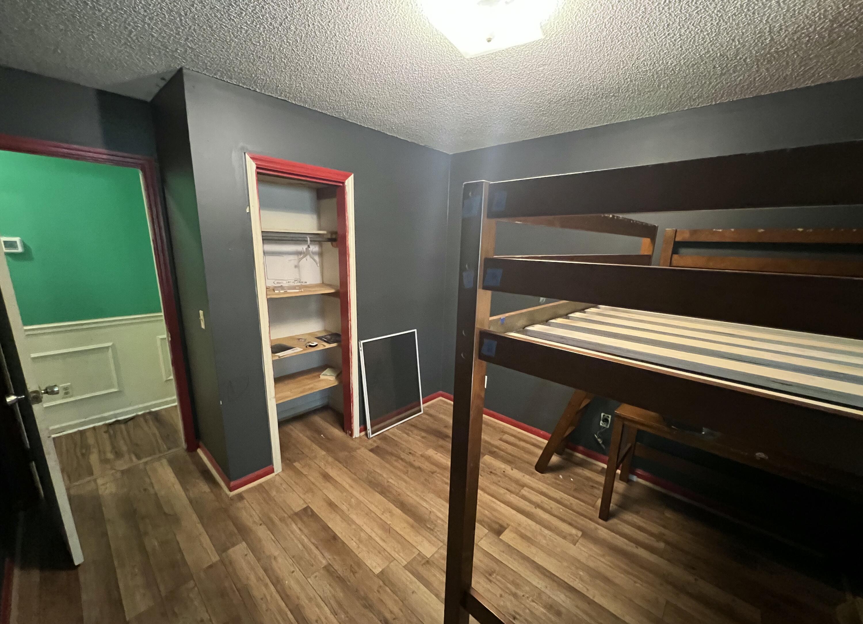 Photo #16