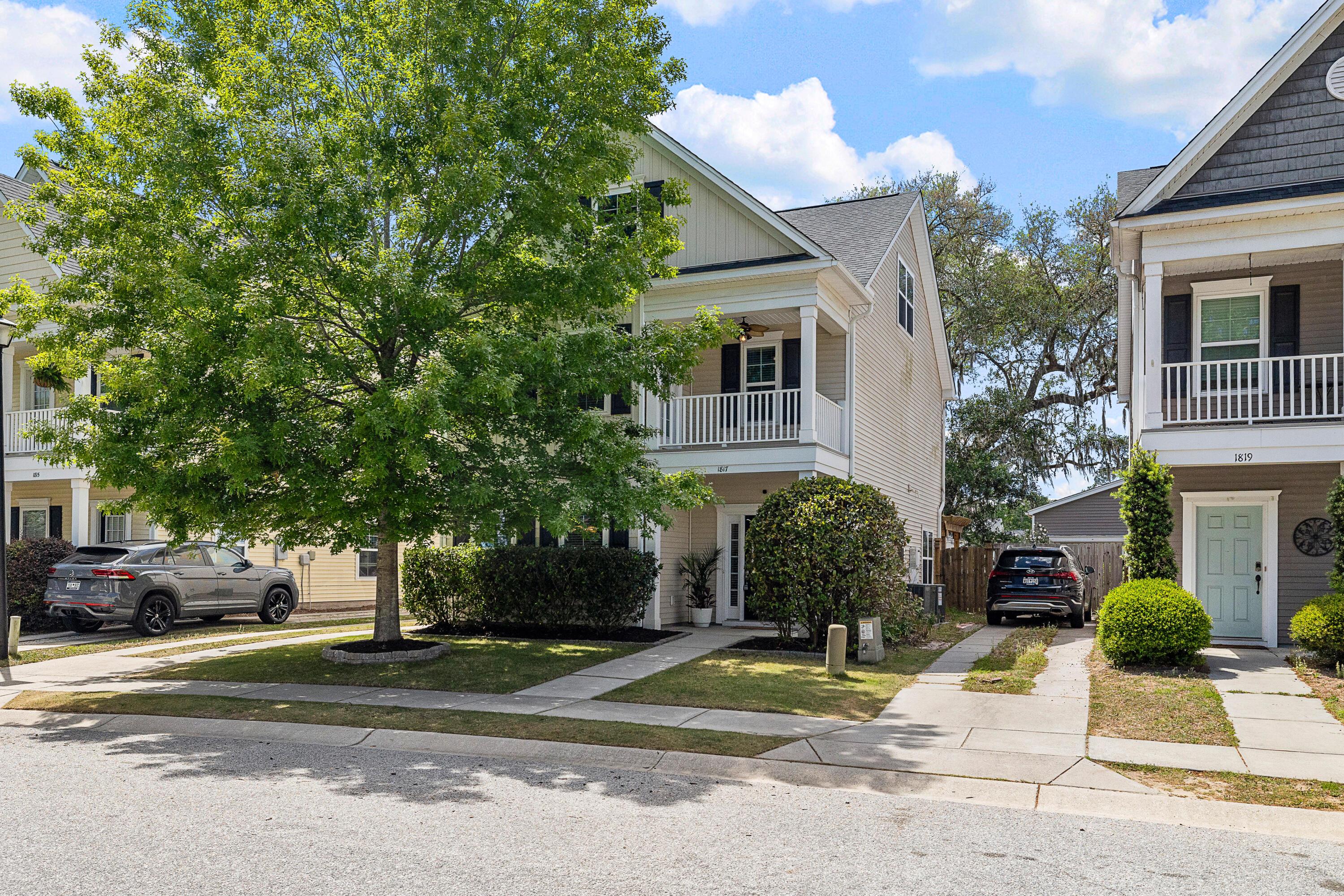 Photo one of 1817 Towne St Johns Island SC 29455 | MLS 25012368