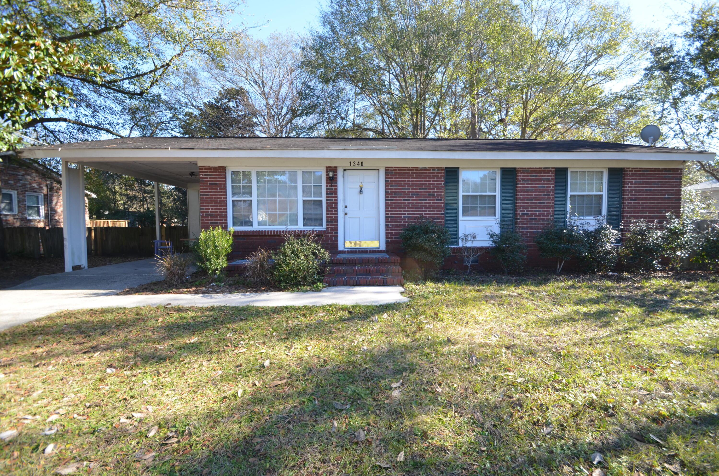 Photo one of 1340 Ashley Hall Rd Charleston SC 29407 | MLS 25012575