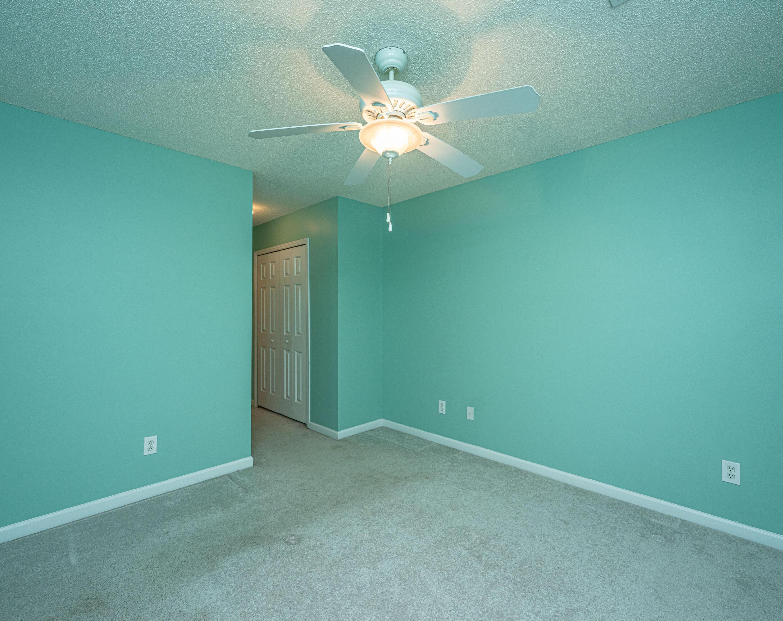 Photo #32