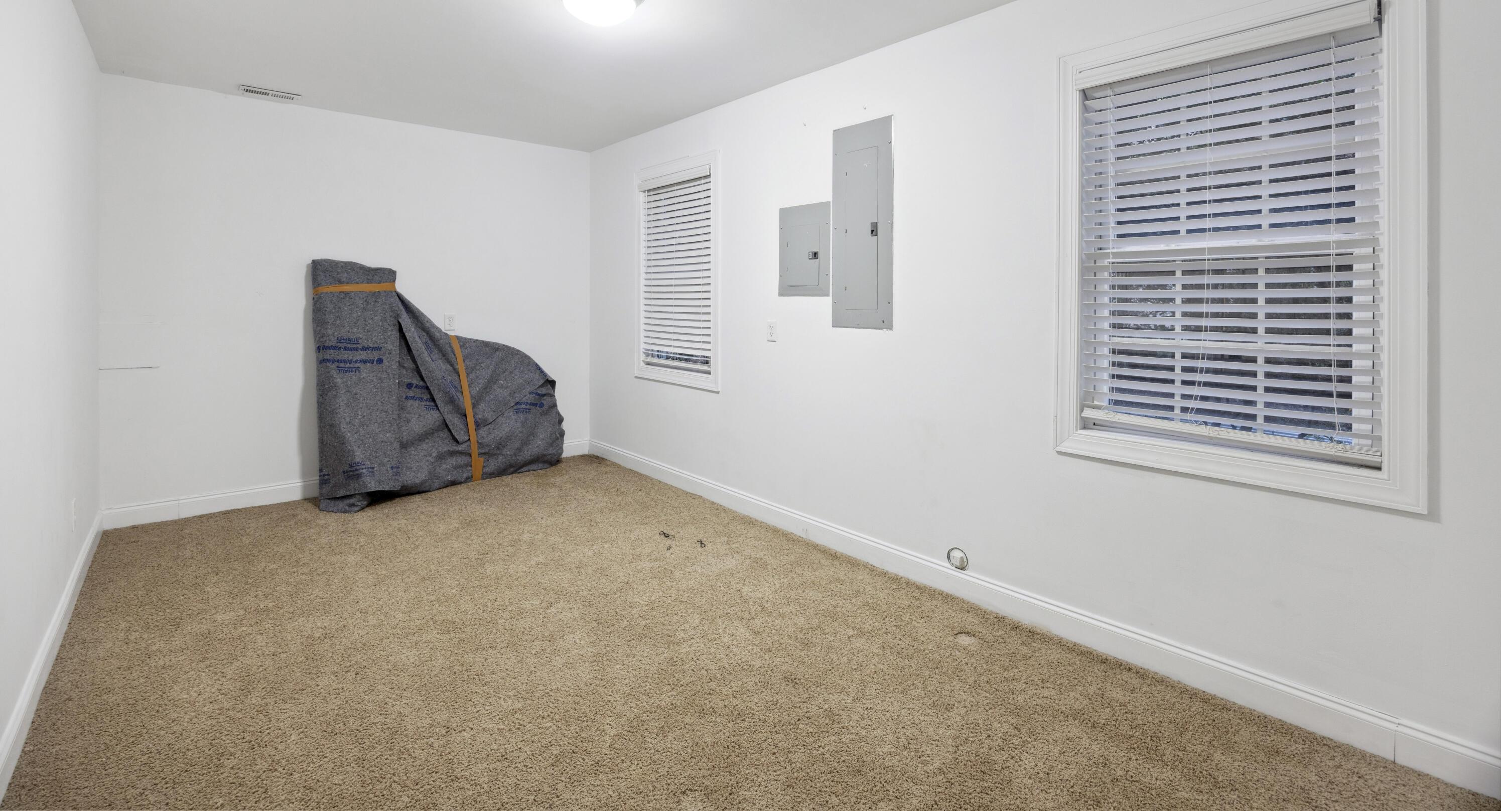 Photo #32