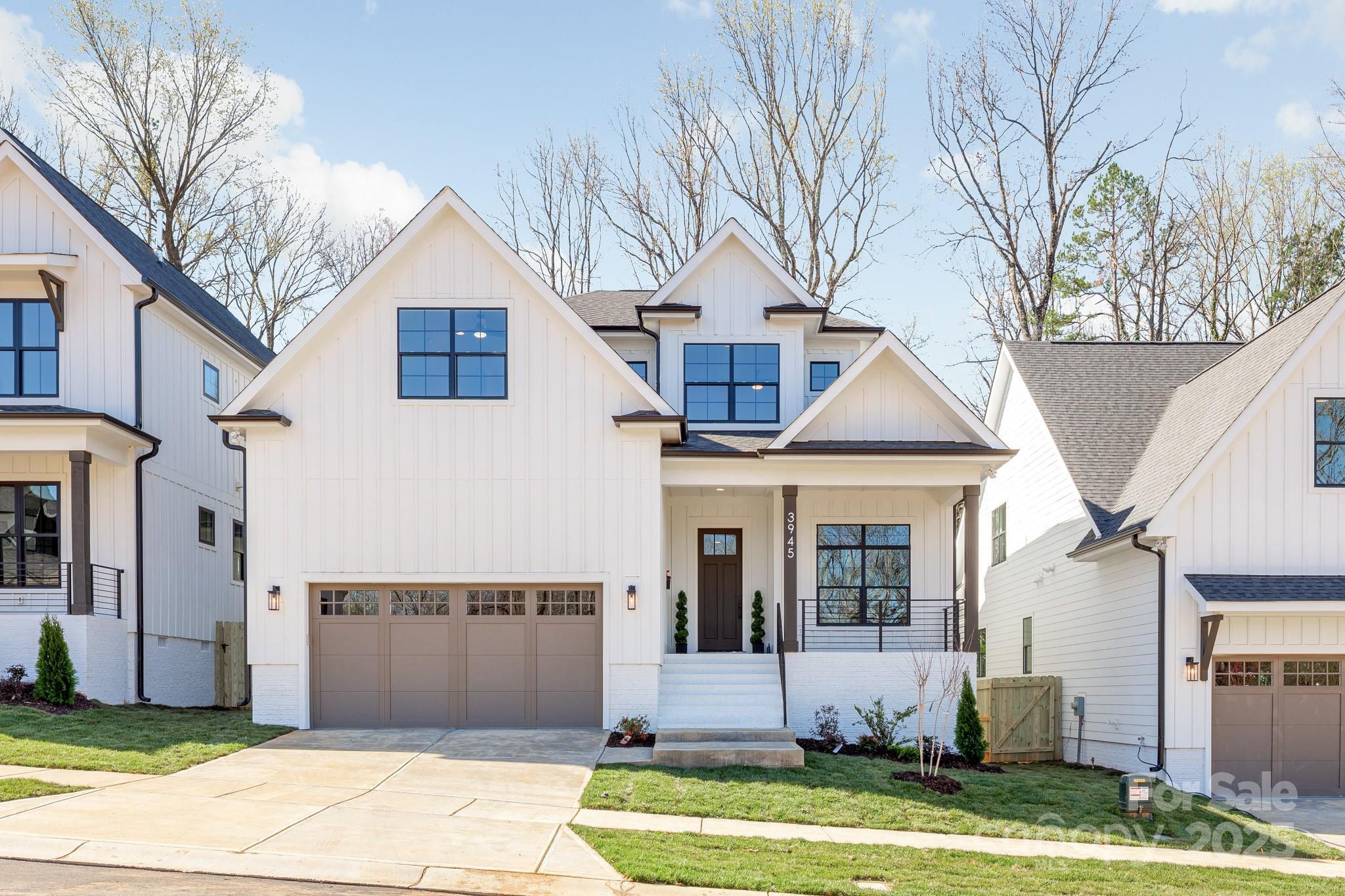 Photo one of 3945 Plainview Rd Charlotte NC 28208 | MLS 4136913