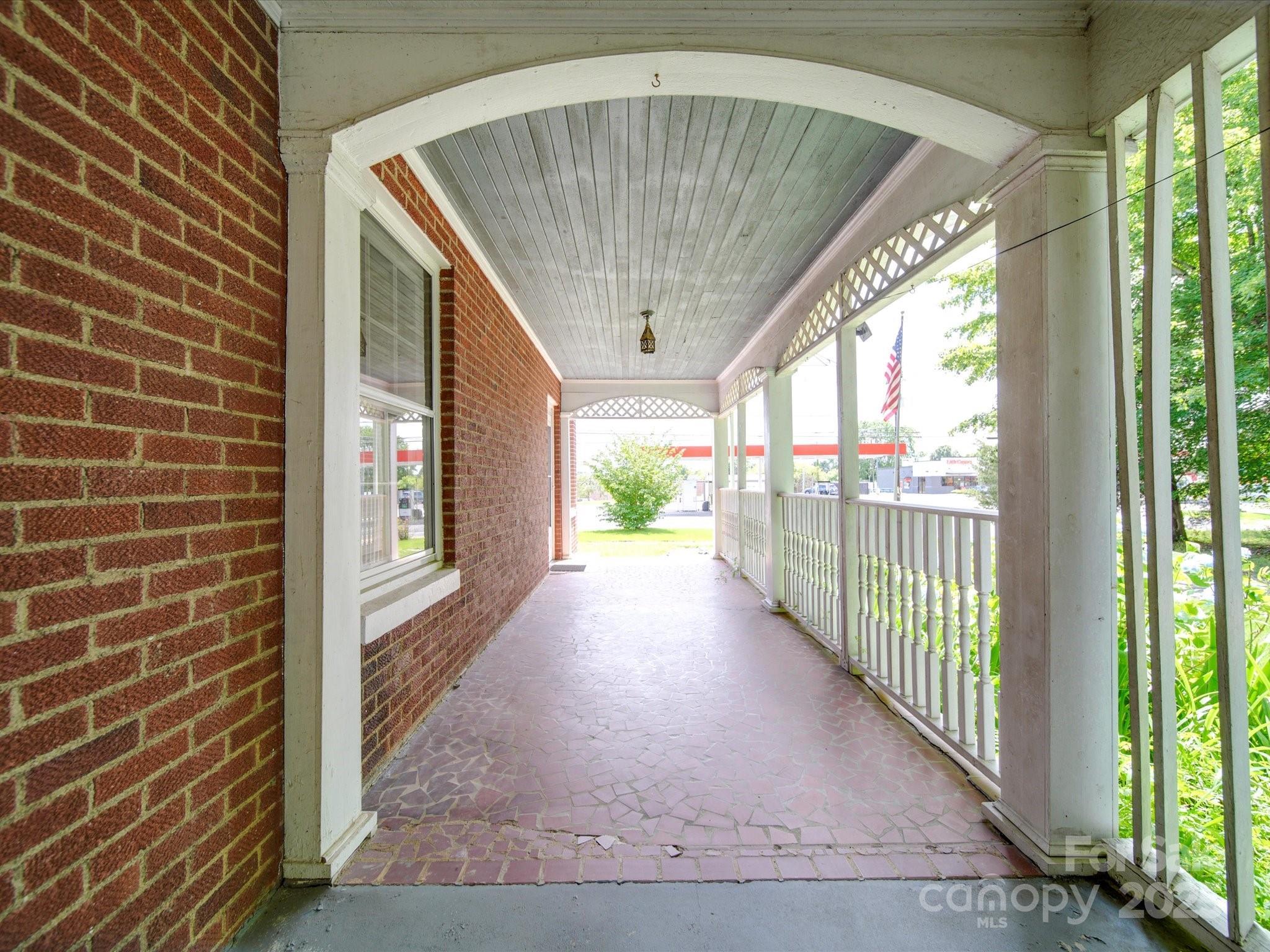 Photo #6