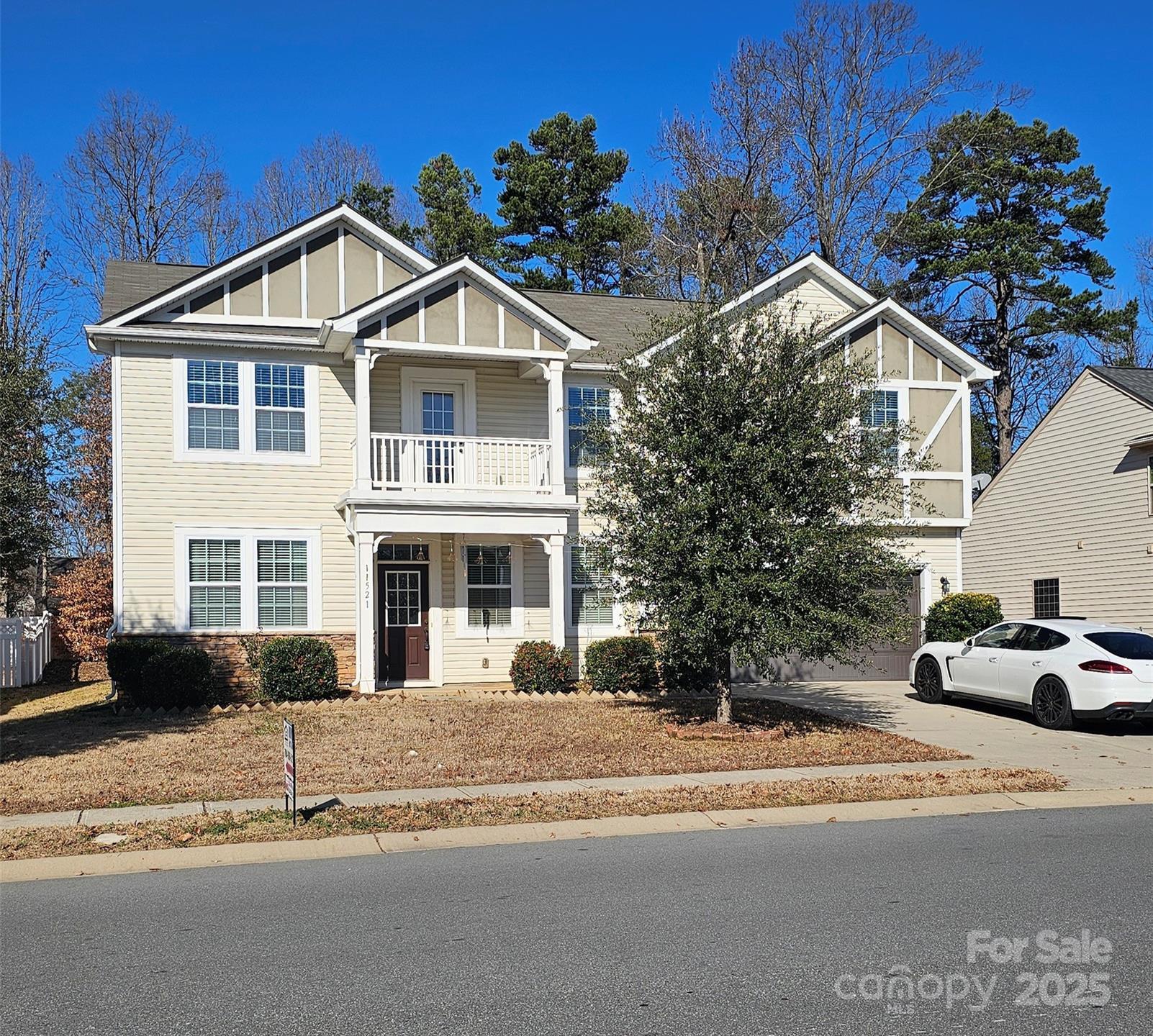 Photo one of 11521 Allen A Brown Rd Charlotte NC 28269 | MLS 4170831