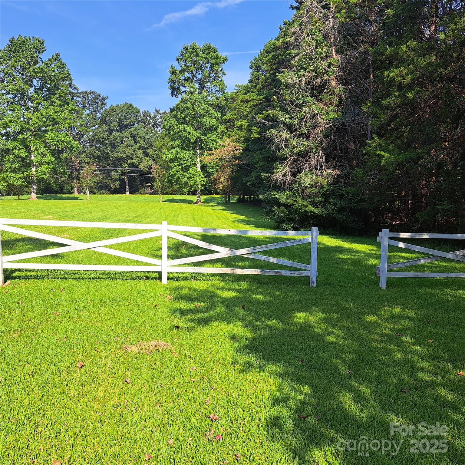 Photo one of 12608 Rocky River Church Rd Charlotte NC 28215 | MLS 4170912