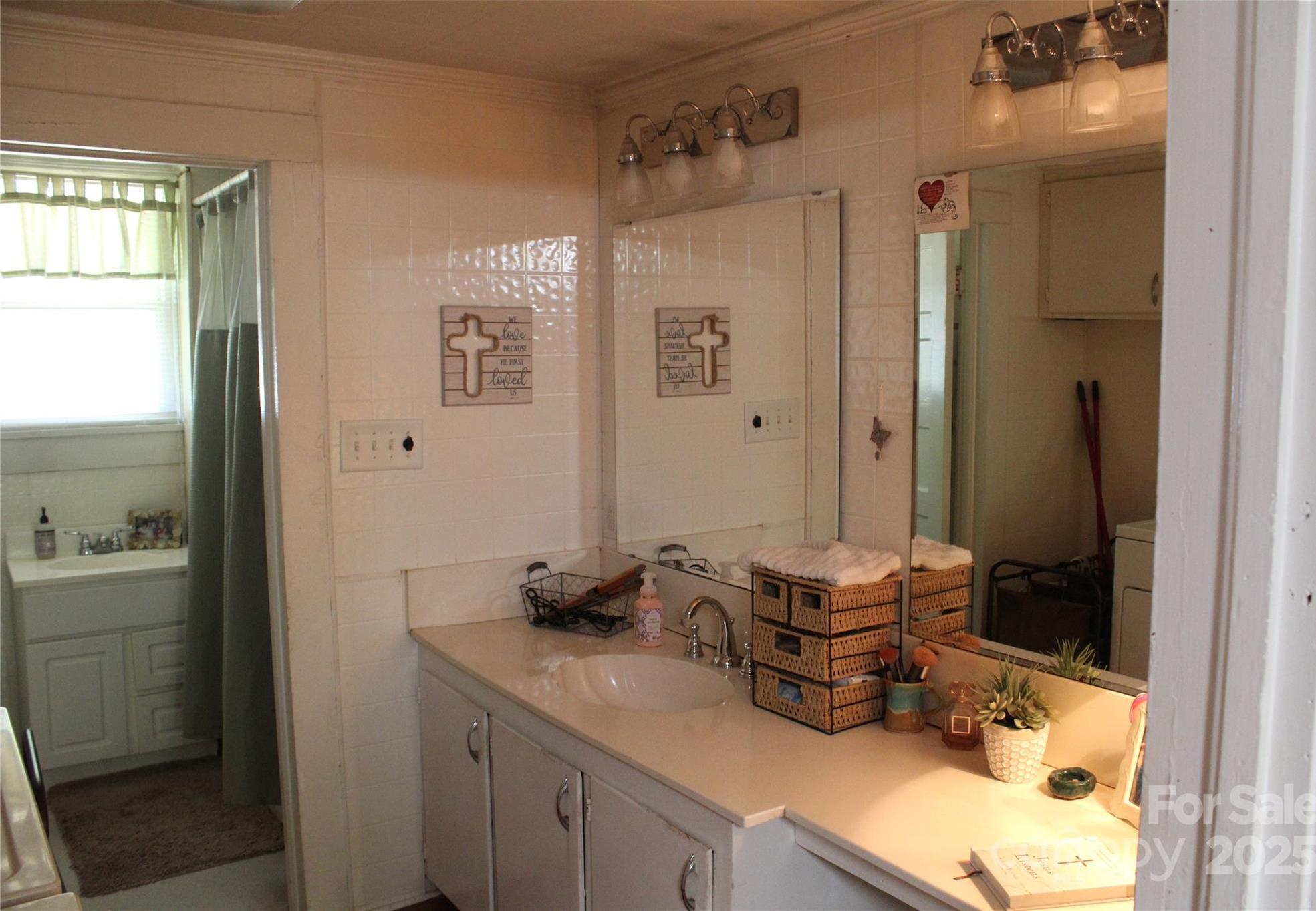 Photo #24