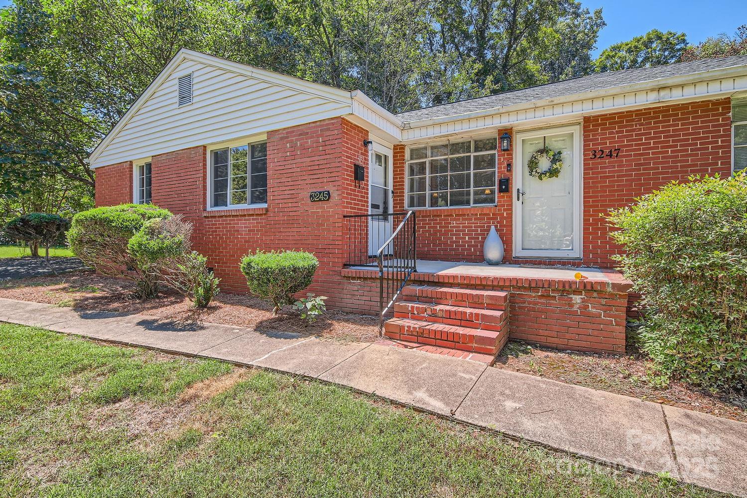 Photo one of 3245 Minnesota Rd Charlotte NC 28208 | MLS 4176517