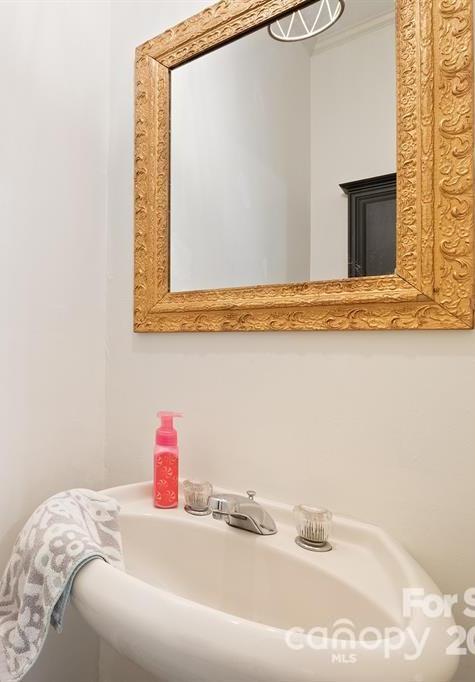 Photo #27