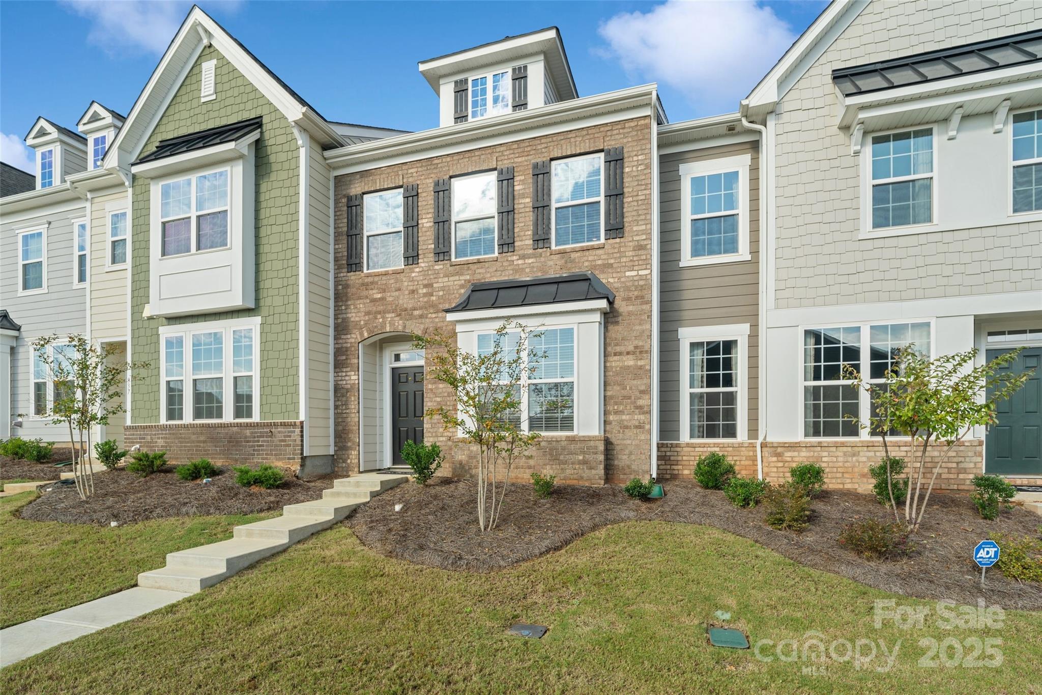 Photo one of 939 Cobbled Way Fort Mill SC 29715 | MLS 4186055