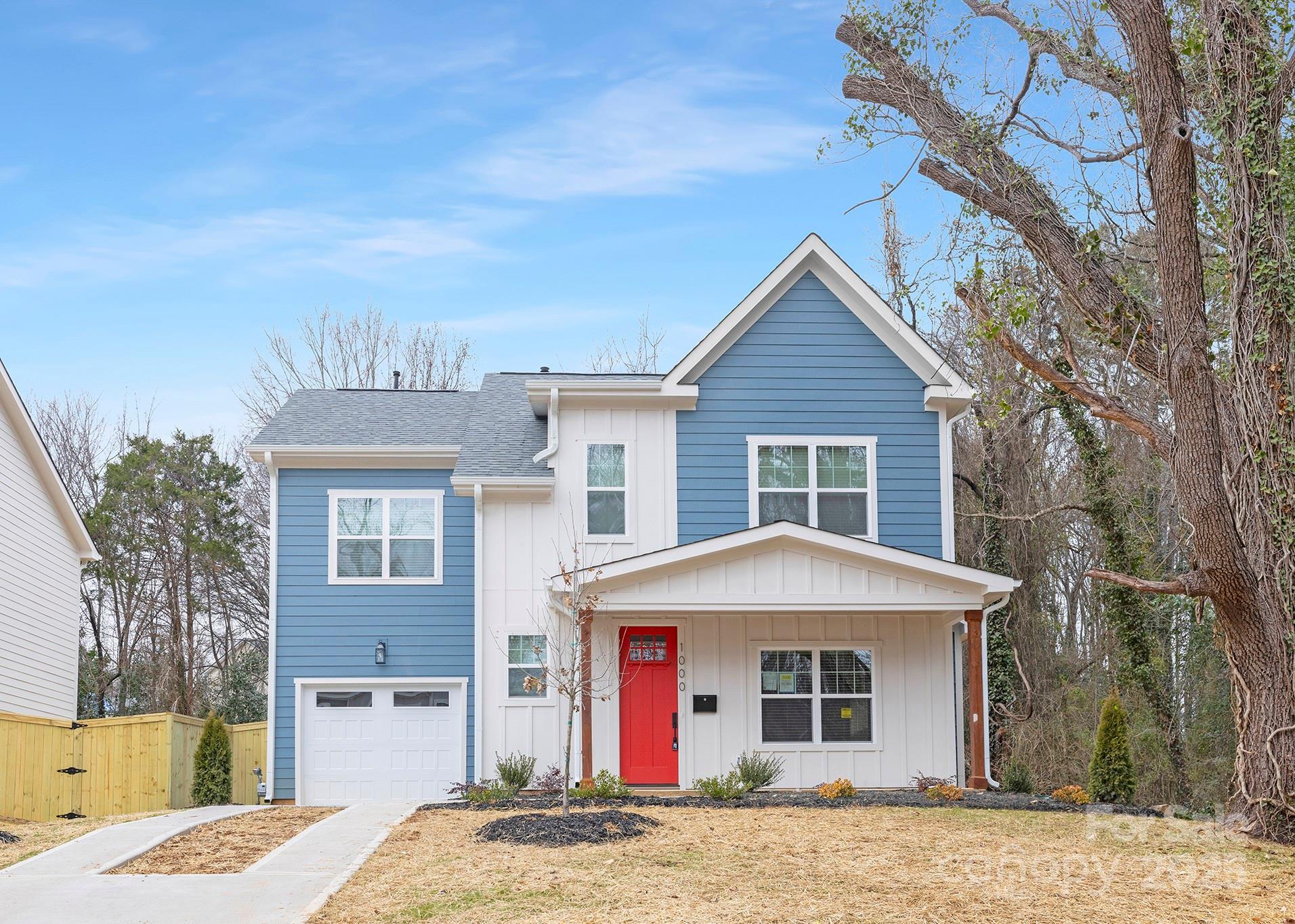 Photo one of 1000 Fairground St Charlotte NC 28208 | MLS 4198794