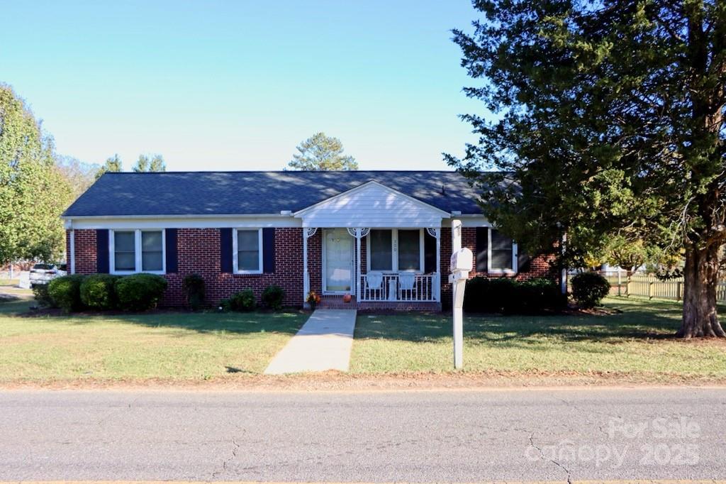 Photo one of 150 Wilson St Chester SC 29706 | MLS 4200306