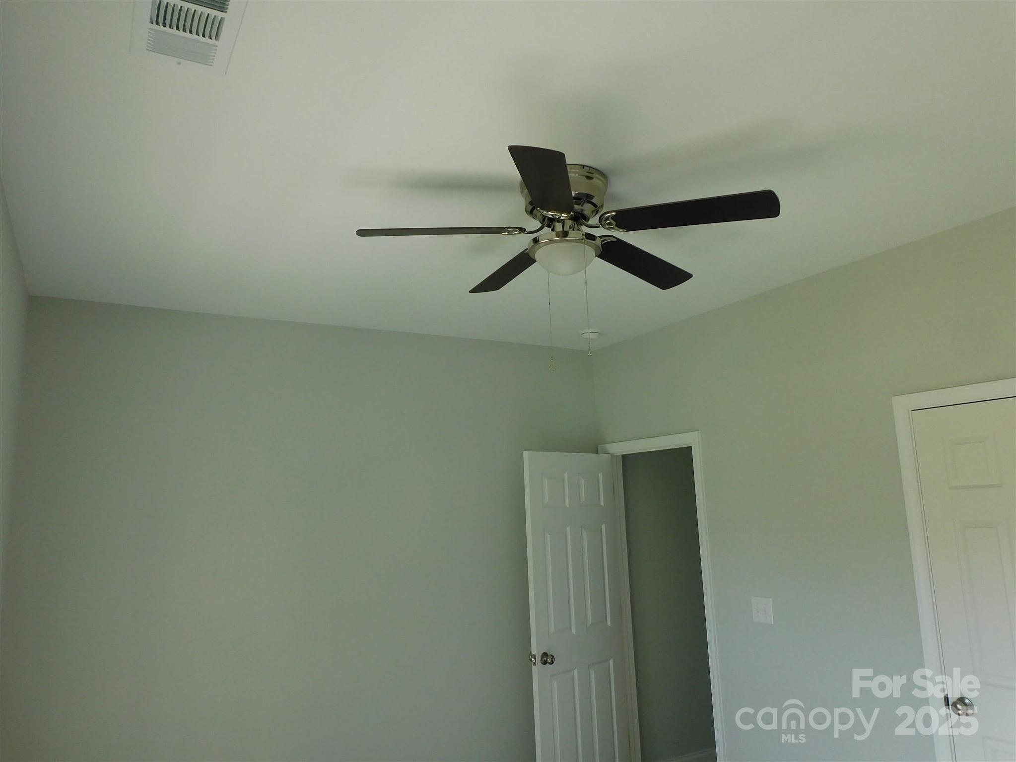 Photo #18