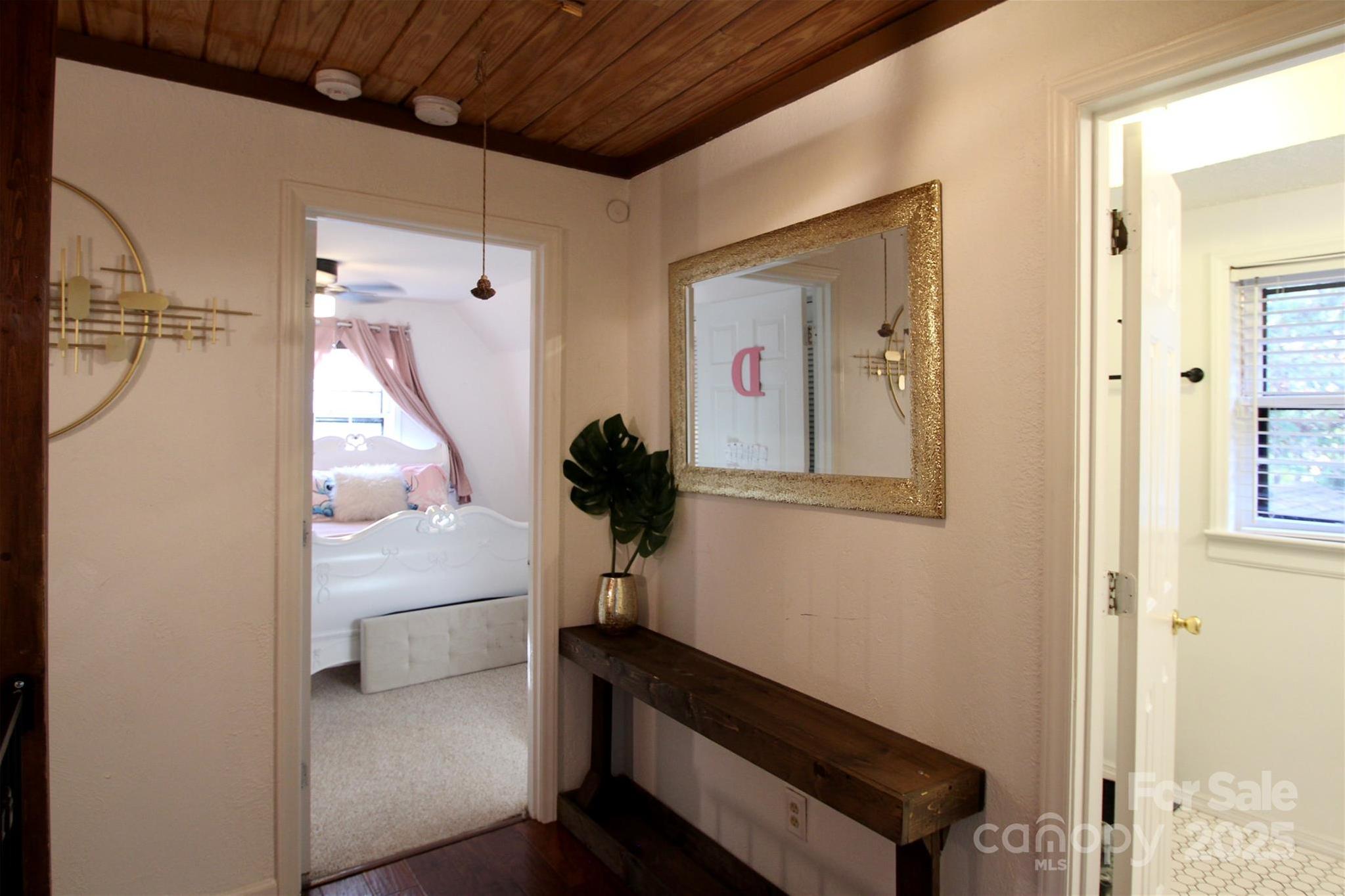 Photo #35