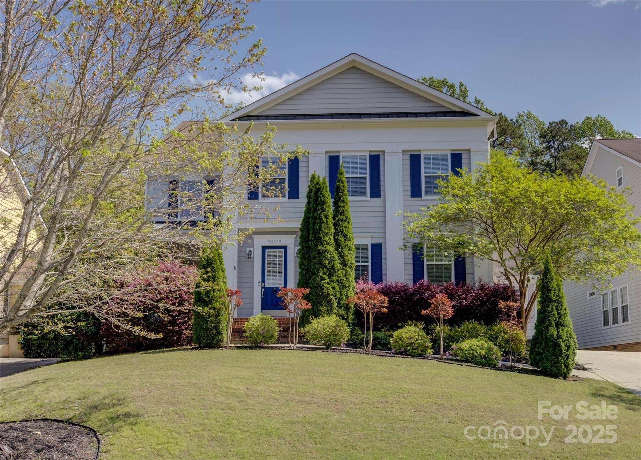 Photo one of 10029 Daufuskie Dr Charlotte NC 28278 | MLS 4204538