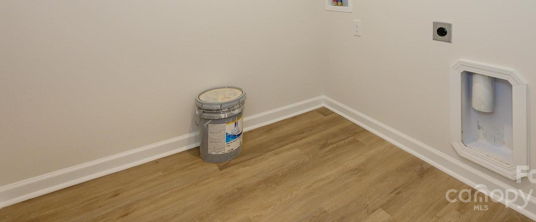 Photo #24