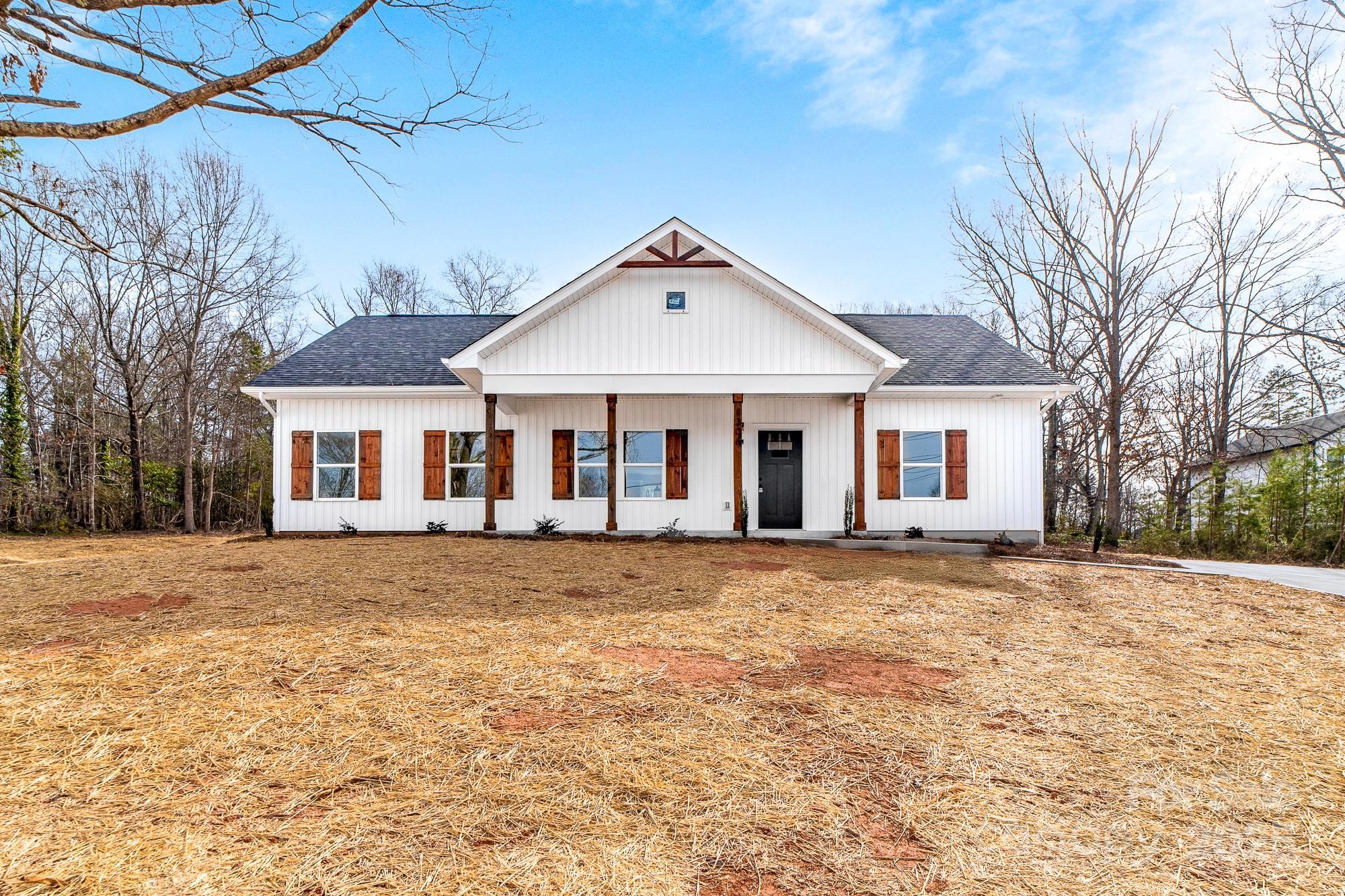 Photo one of 1306 Eddie St Gastonia NC 28054 | MLS 4207856