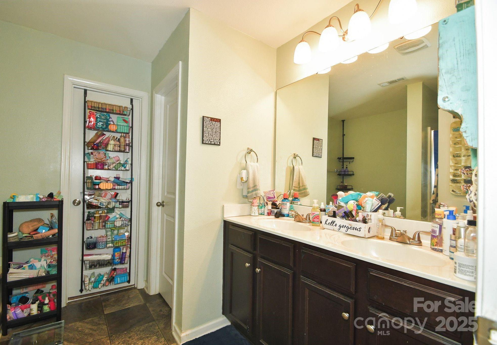 Photo #23
