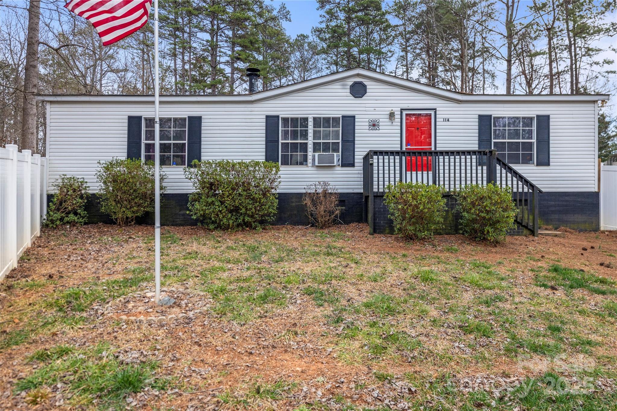 Photo one of 114 Catawba Woods Ct Belmont NC 28012 | MLS 4210954