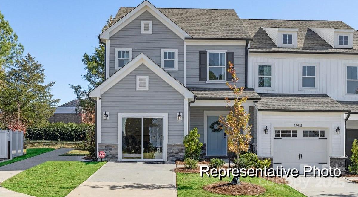 Photo one of 11408 Magpie Ct # 12 Charlotte NC 28215 | MLS 4211632