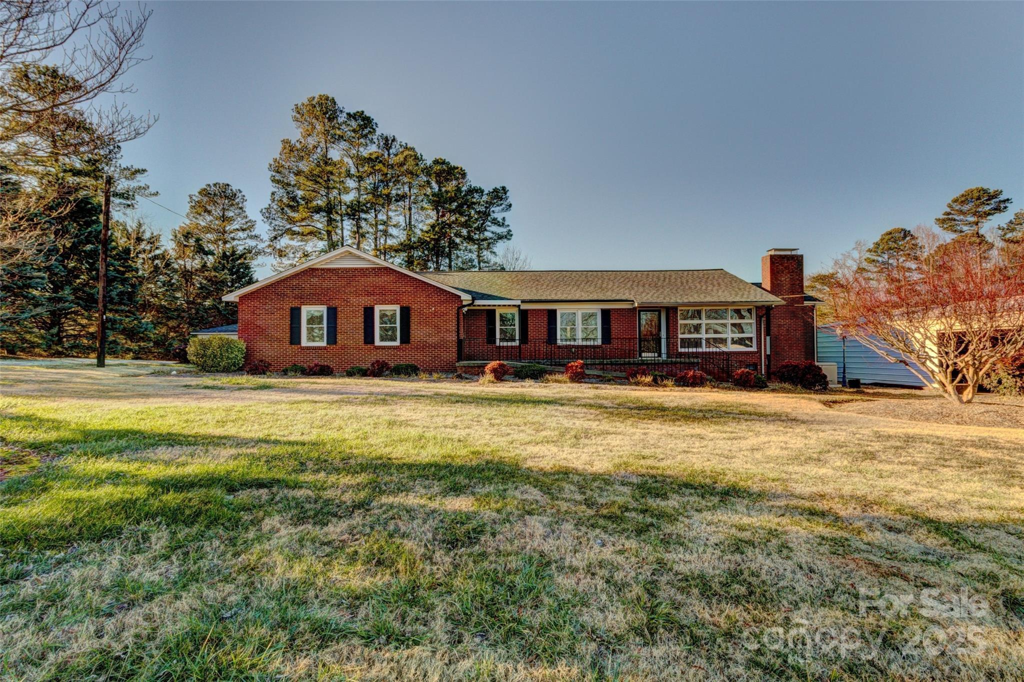 Photo one of 211 Roy Eaker Rd Cherryville NC 28021 | MLS 4213775