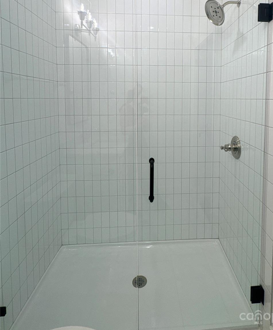Photo #16