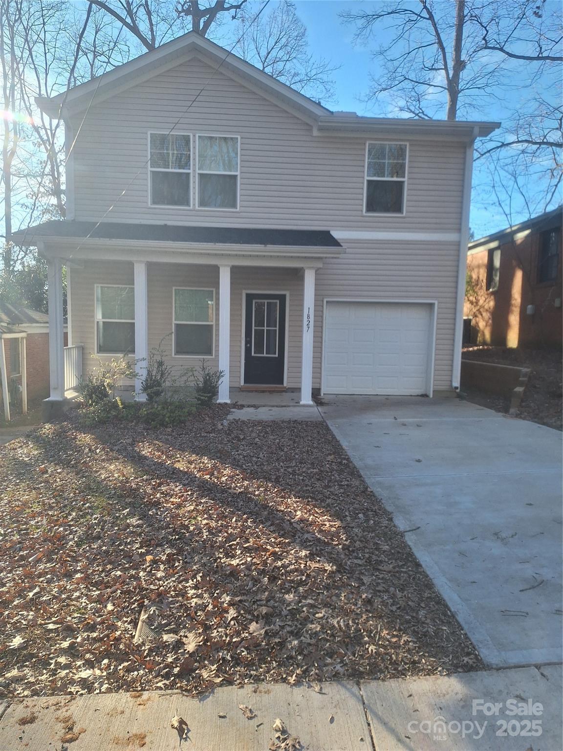 Photo one of 1827 Mcdonald St Charlotte NC 28216 | MLS 4214325