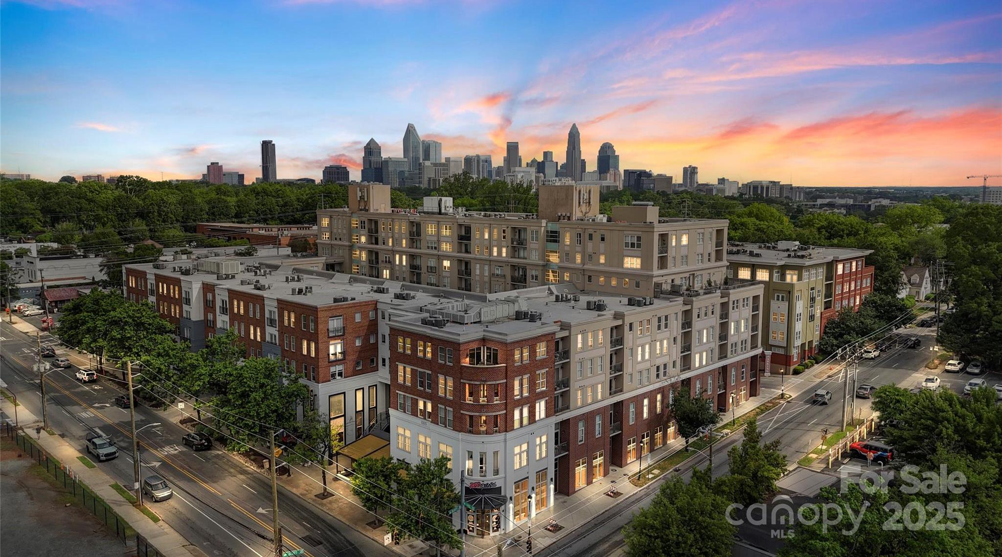 Photo one of 1315 East Blvd # 203 Charlotte NC 28203 | MLS 4216091
