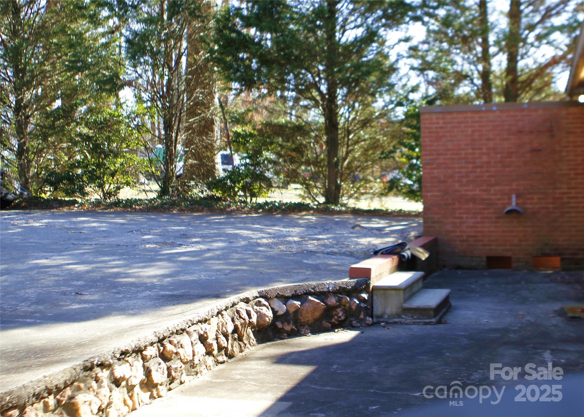 Photo #33