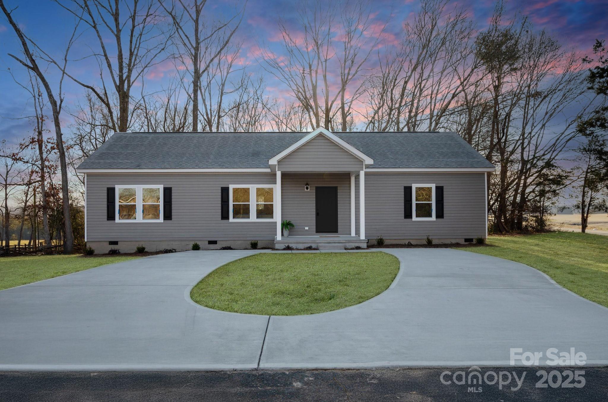 Photo one of 7504 Surry Ln Indian Trail NC 28079 | MLS 4218518