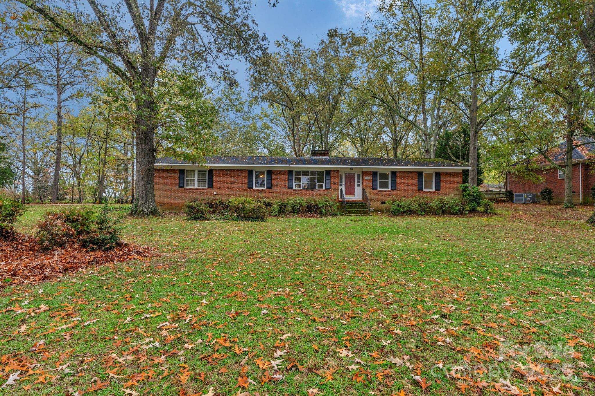 Photo one of 725 Plantation Rd Lancaster SC 29720 | MLS 4219579