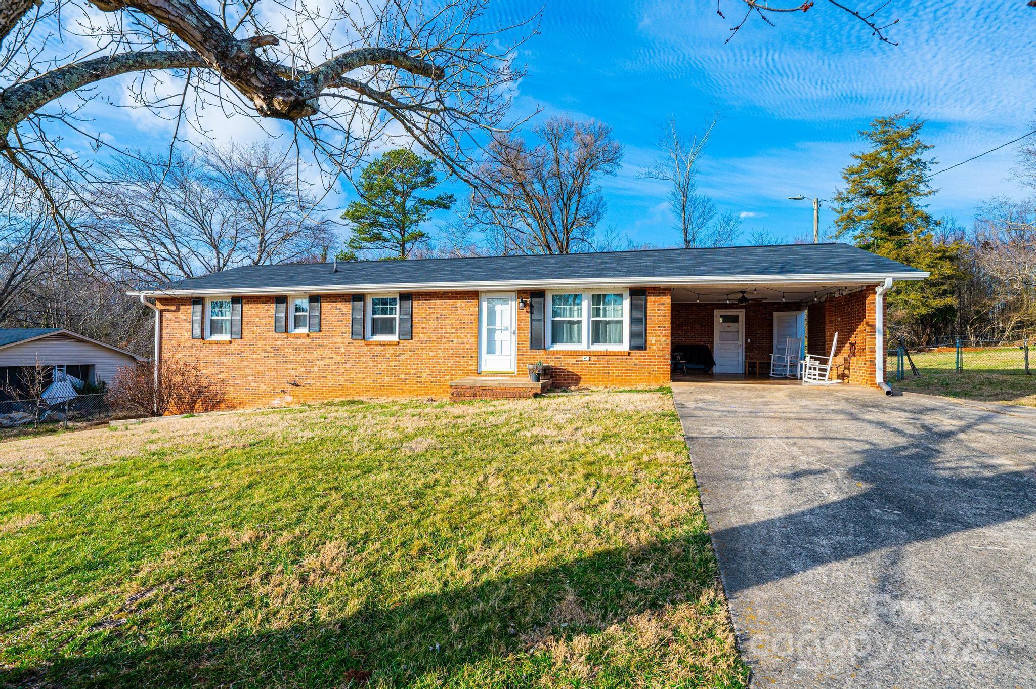 Photo one of 2745 33Rd Ne Ave Hickory NC 28601 | MLS 4219709