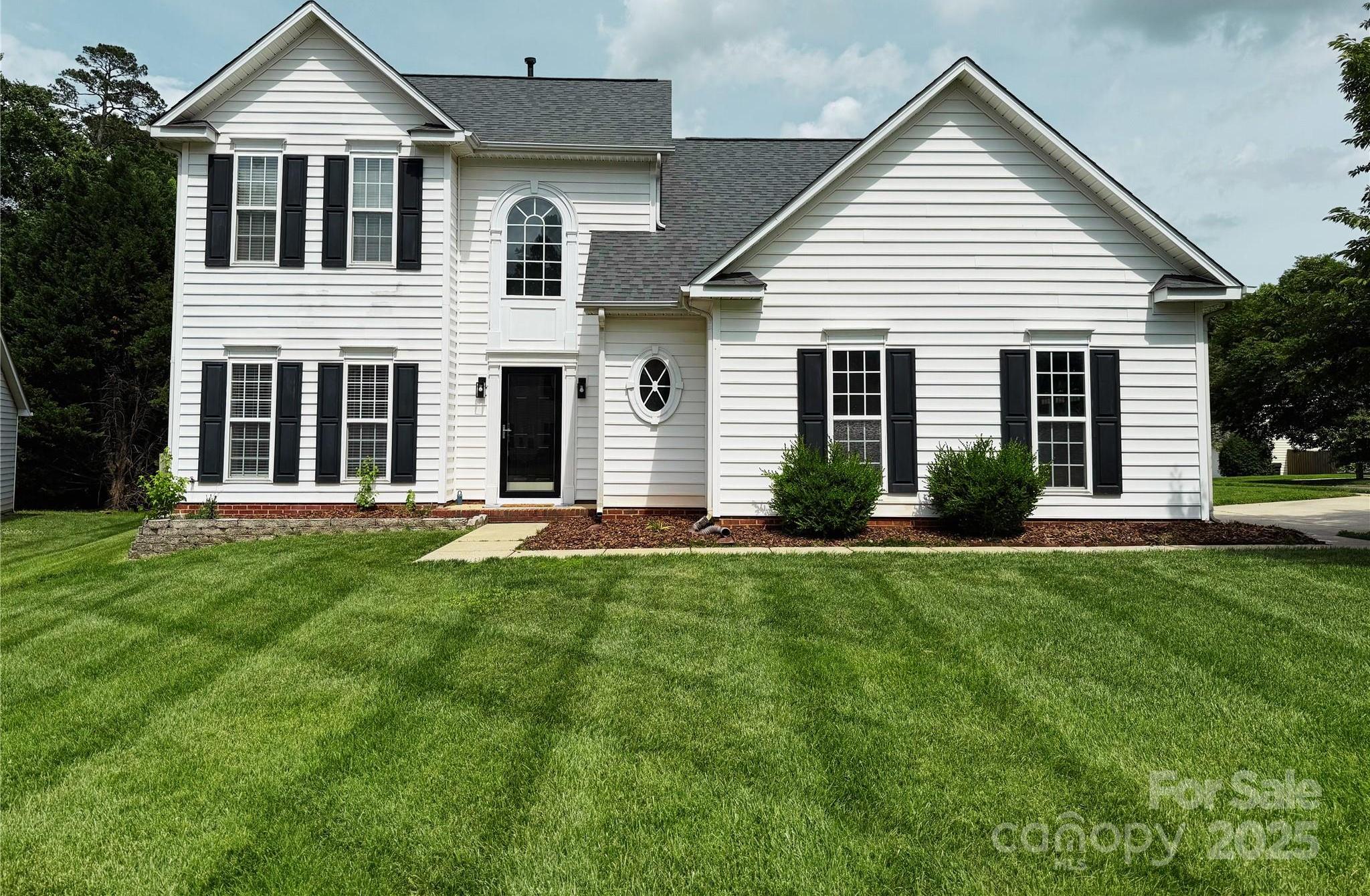 Photo one of 1836 Danny Ct Matthews NC 28105 | MLS 4220921