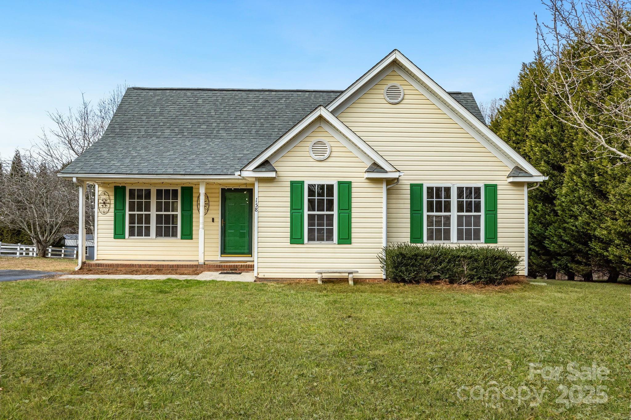Photo one of 158 Angel Oaks Dr Statesville NC 28677 | MLS 4221049