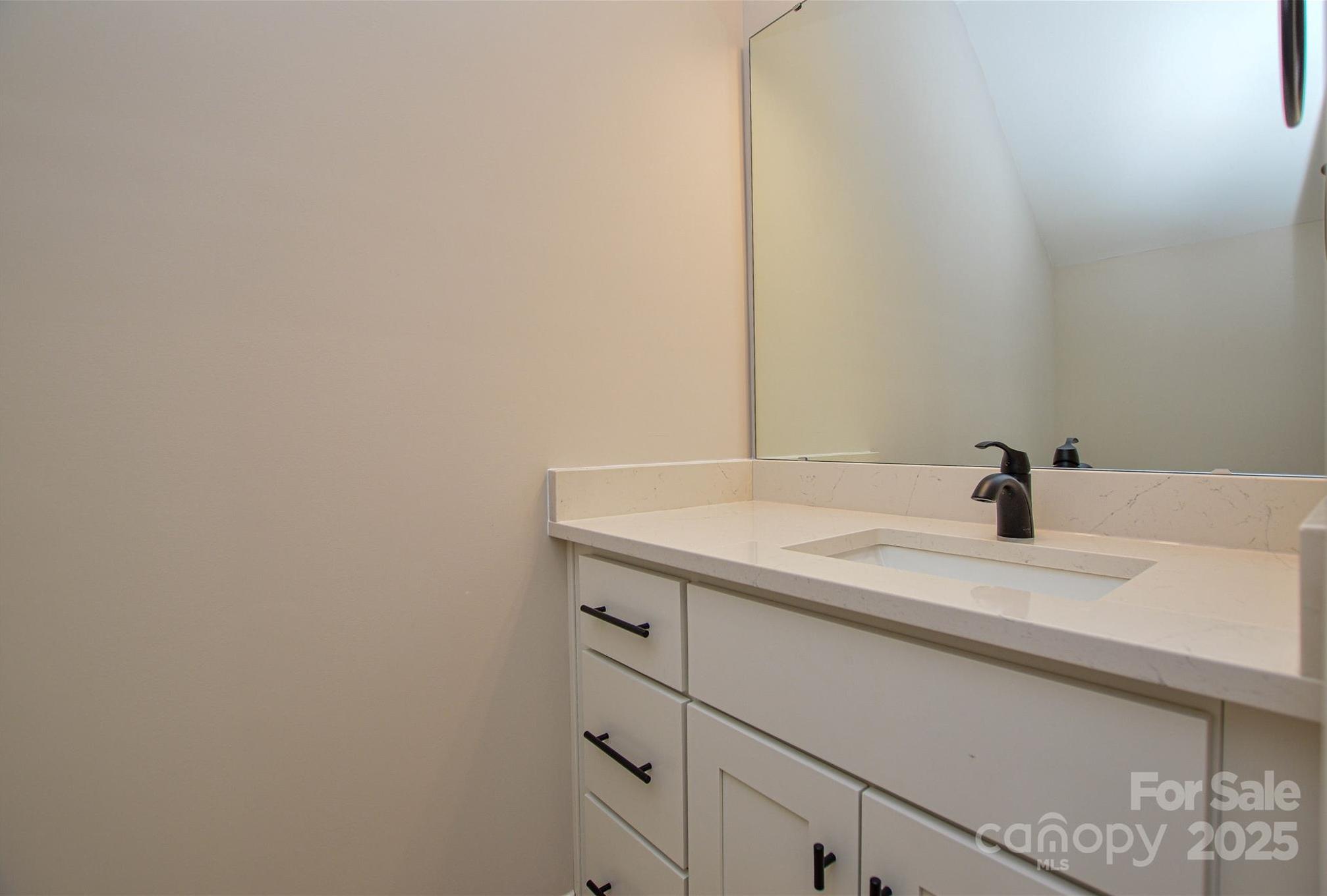Photo #13