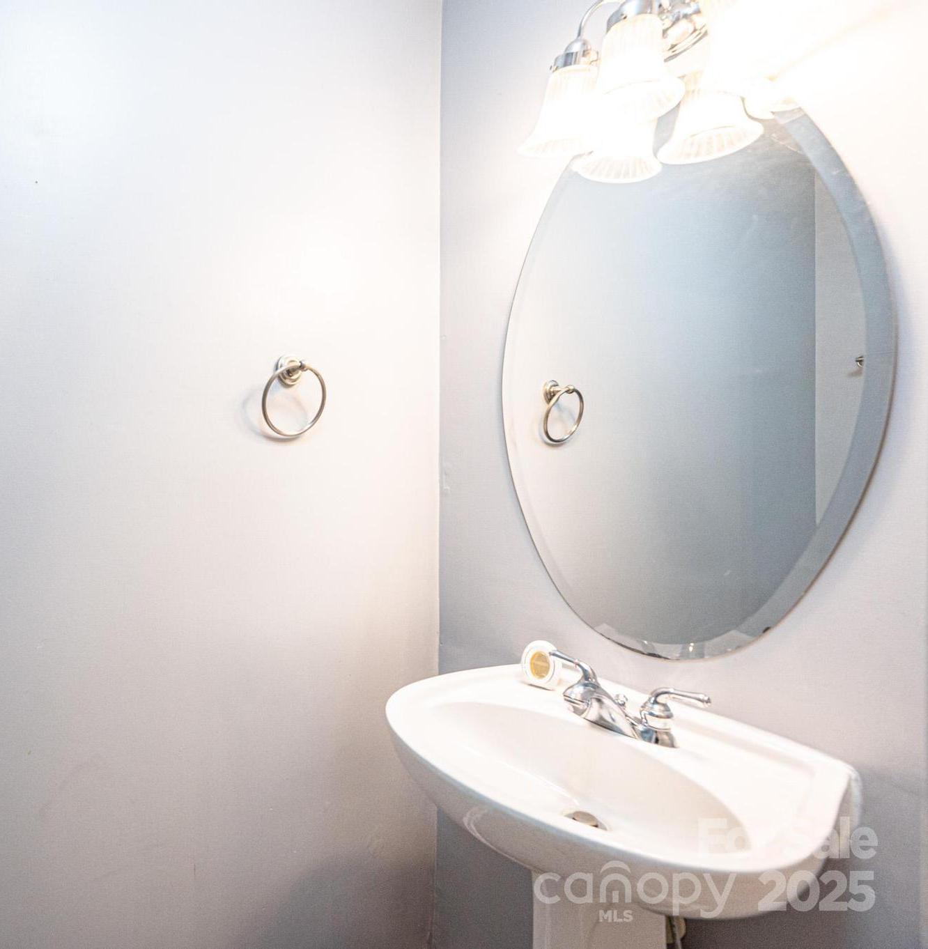 Photo #24