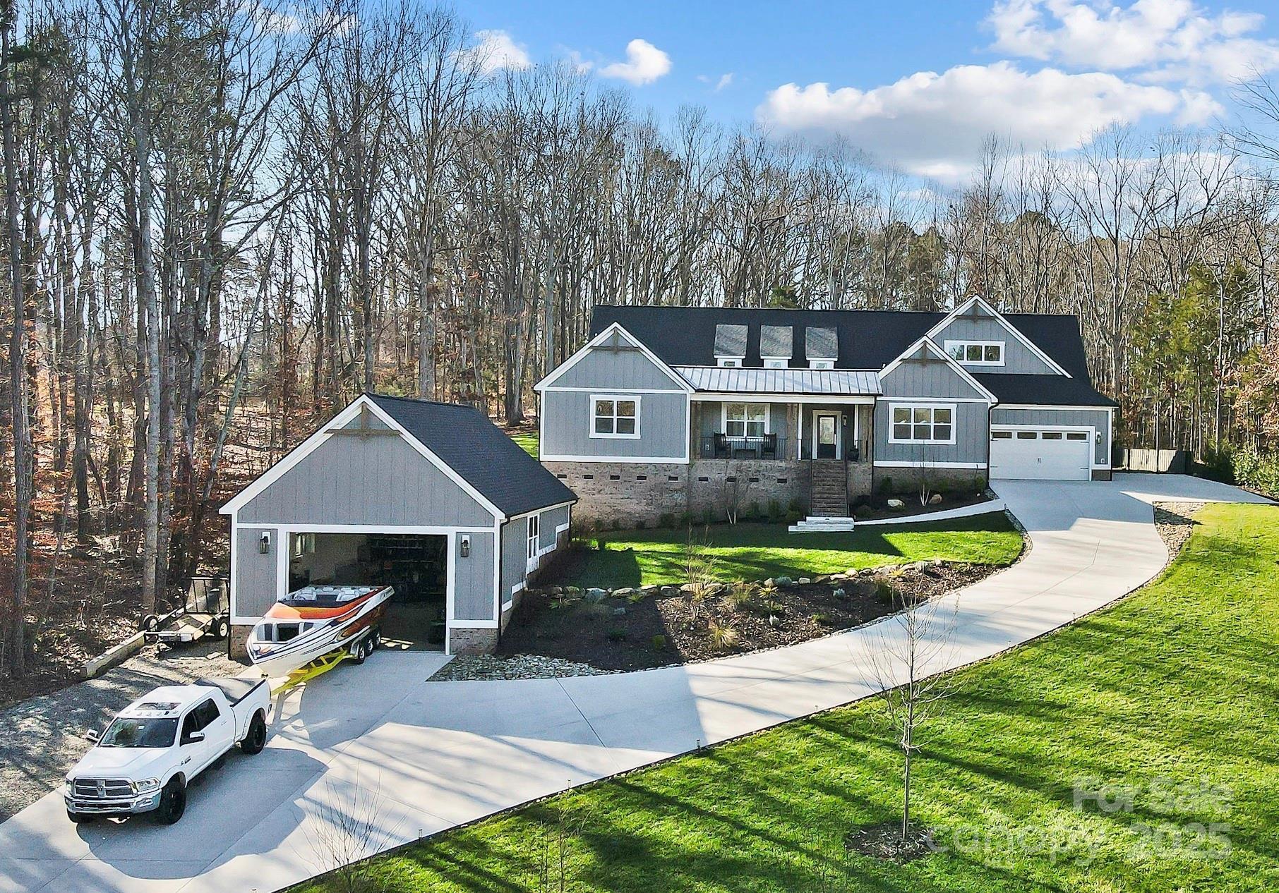 Photo one of 324 Patternote Rd Mooresville NC 28117 | MLS 4224562