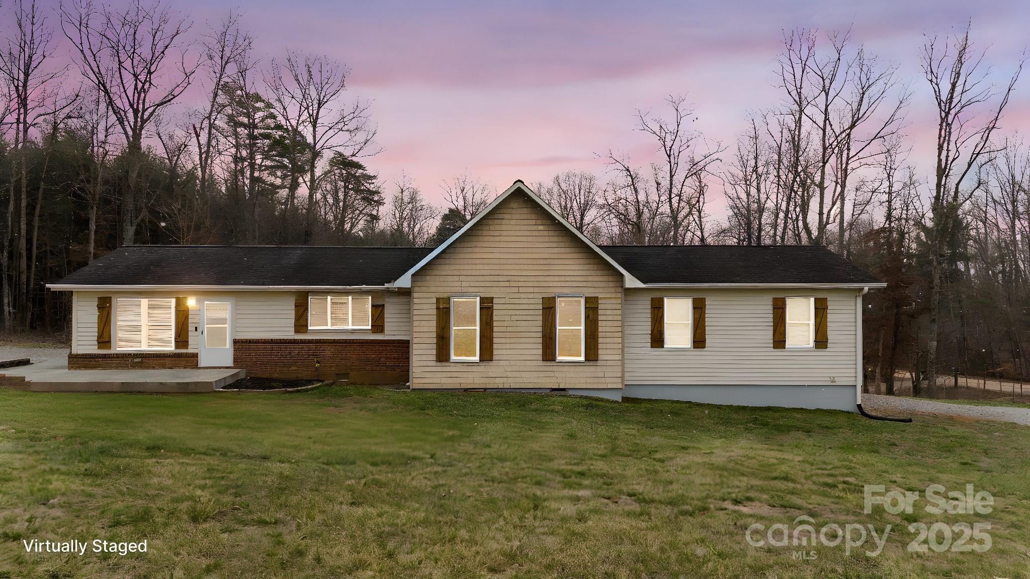 Photo one of 201 Indian Hill Rd Union Grove NC 28689 | MLS 4224935